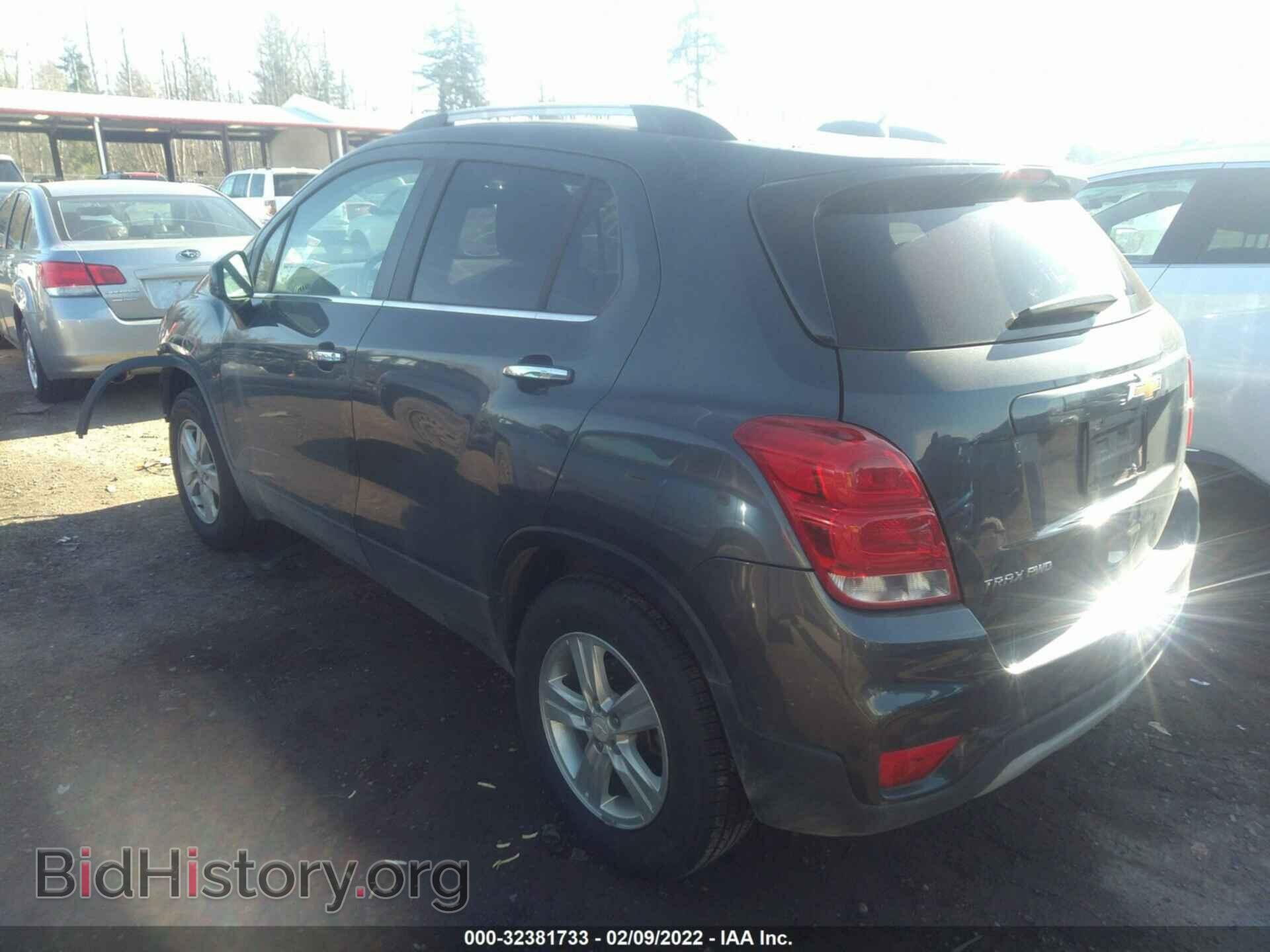 2017 CHEVROLET TRAX - VIN: 3GNCJPSB3HL286093 - Фото 3