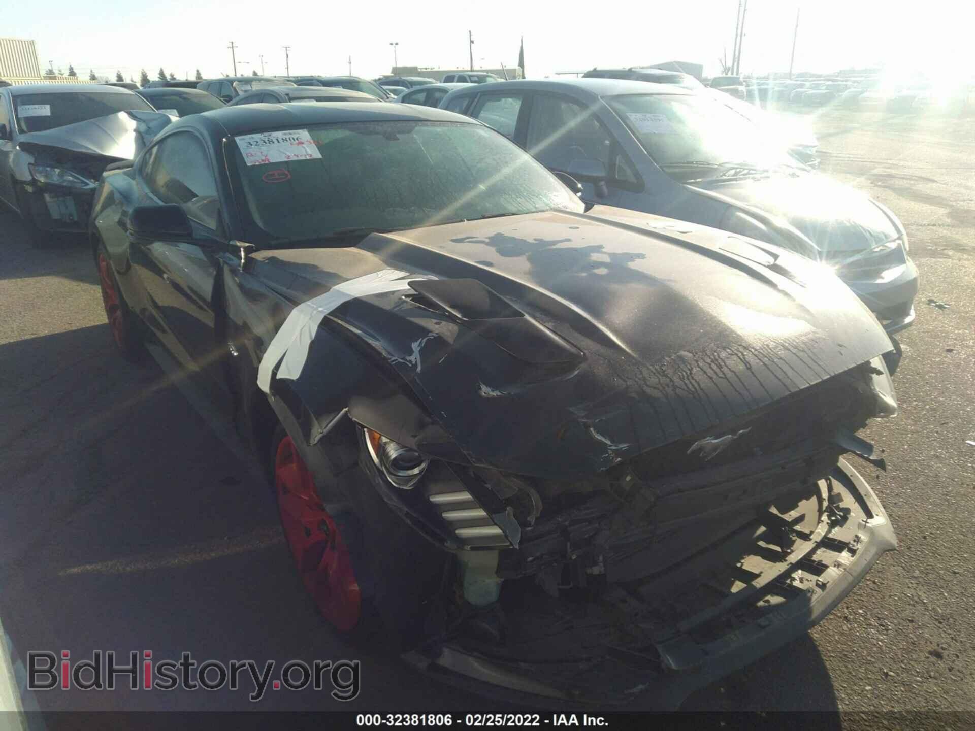 Фотография 1FA6P8CF8F5351132 - FORD MUSTANG 2015