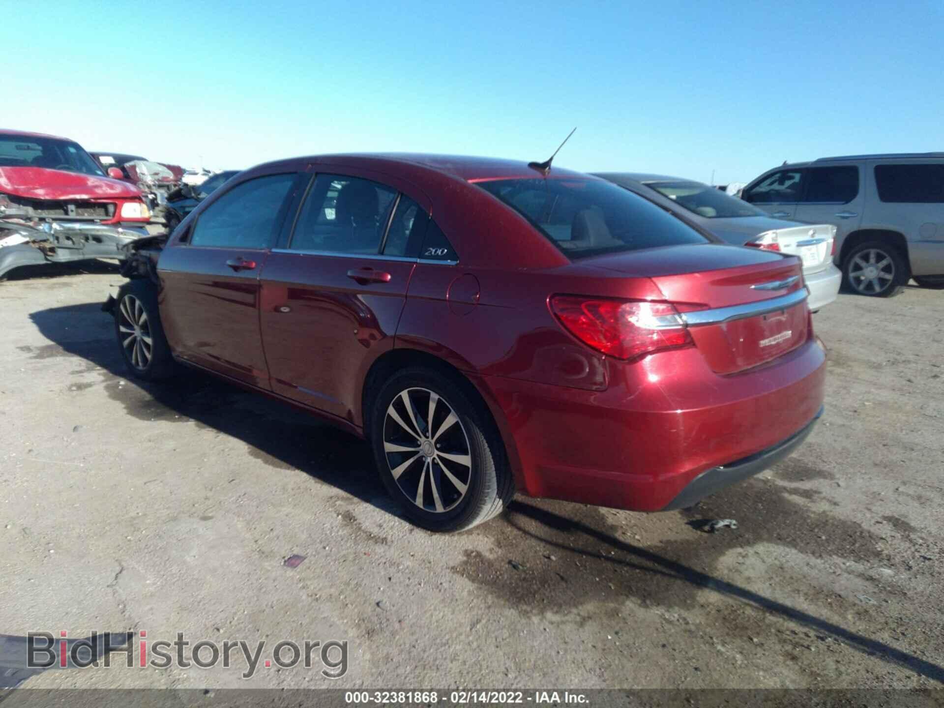 2012 CHRYSLER 200 - VIN: 1C3CCBBG2CN297844 - Фото 3