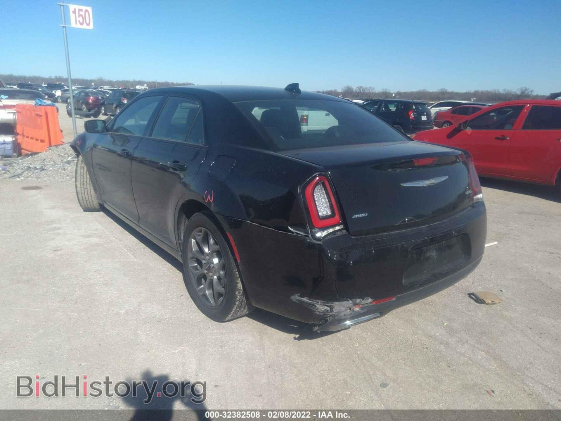 2016 CHRYSLER 300 - VIN: 2C3CCAGG0GH182967 - Фото 3