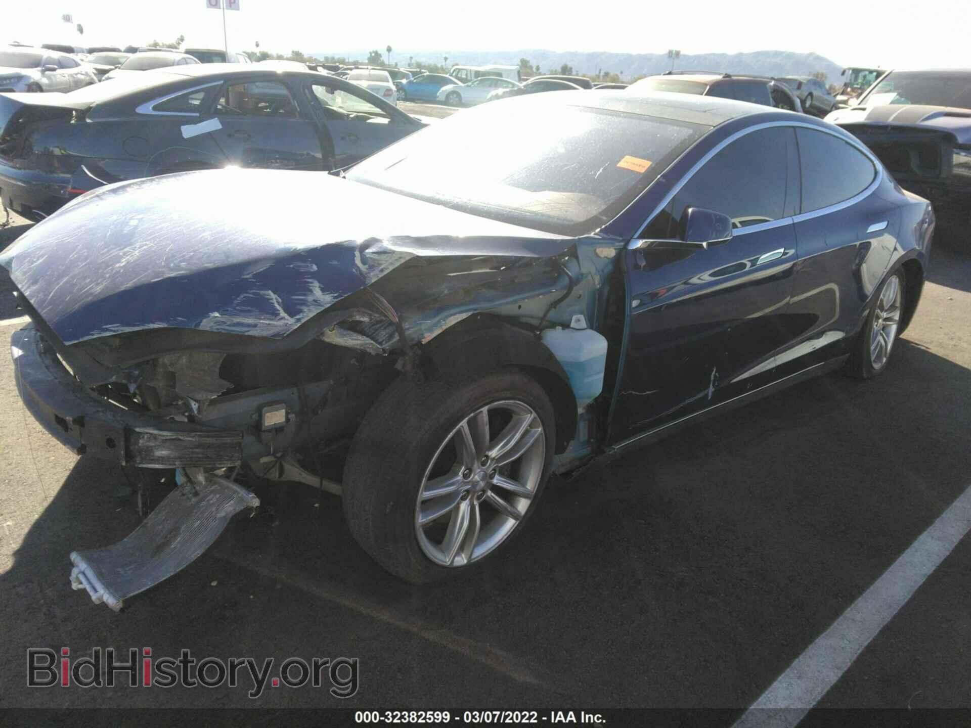 2015 TESLA MODEL S - VIN: 5YJSA1E16FF106833 - Фото 2