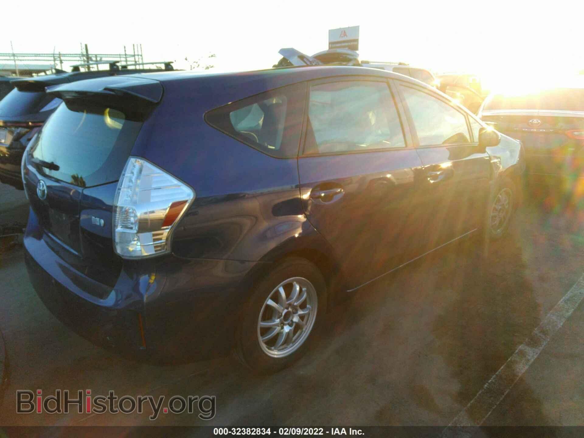 2014 TOYOTA PRIUS V - VIN: JTDZN3EU3E3315032 - Фото 4