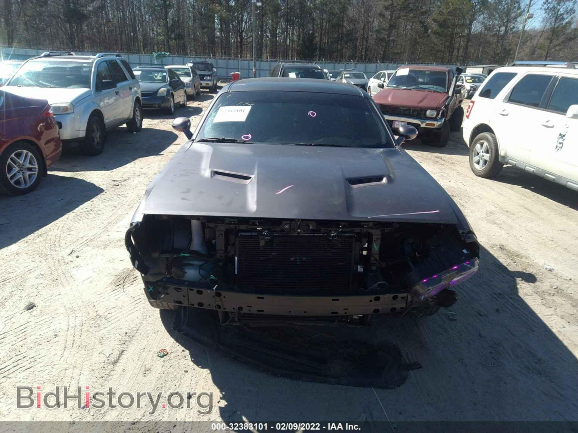 2018 DODGE CHALLENGER - VIN: 2C3CDZAG3JH228304 - Фото 6