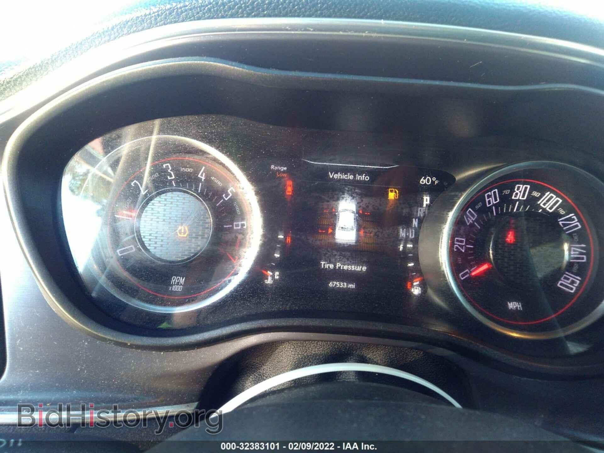 2018 DODGE CHALLENGER - VIN: 2C3CDZAG3JH228304 - Фото 7