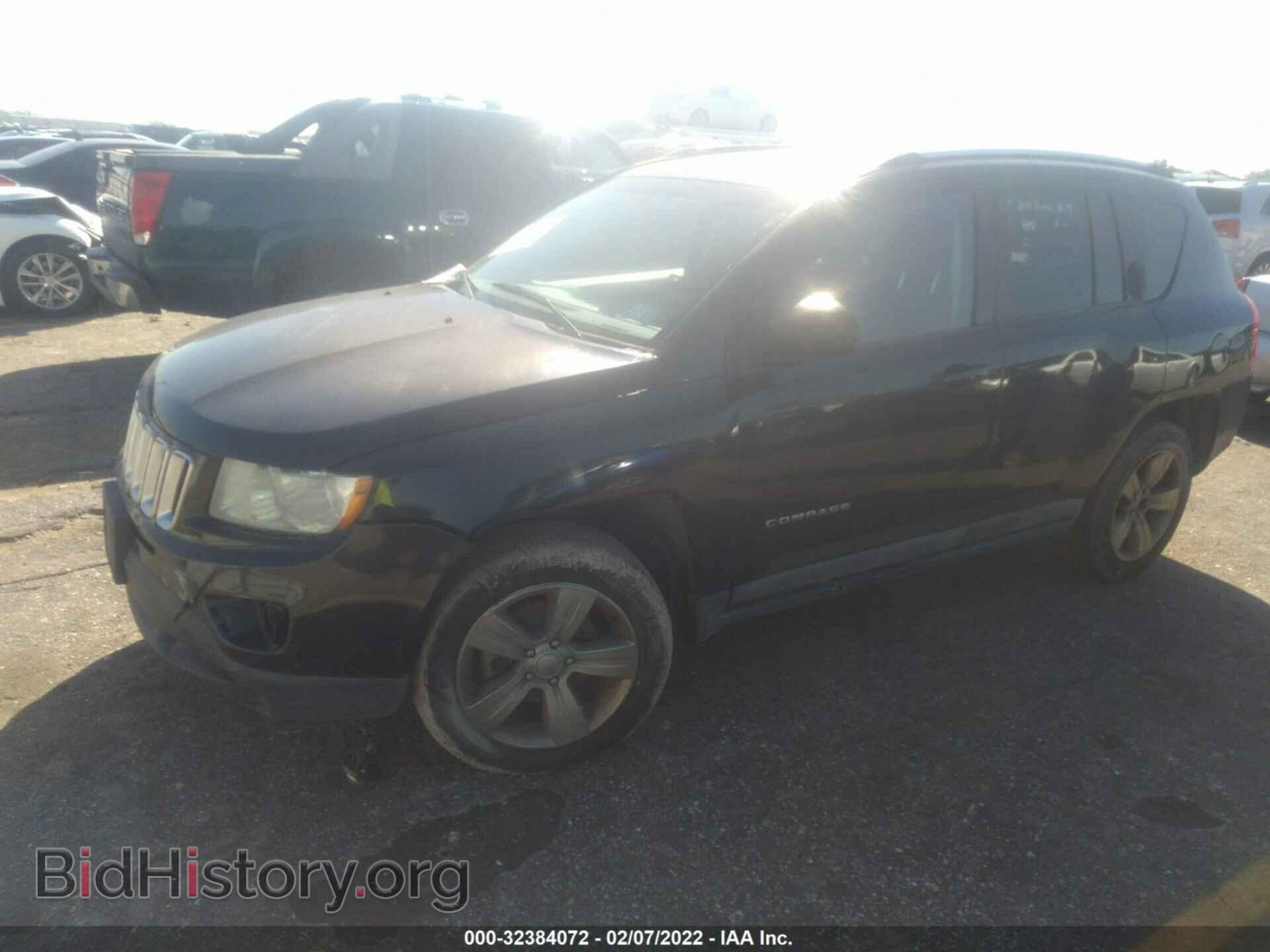 2011 JEEP COMPASS - VIN: 1J4NT1FB3BD192189 - Фото 2