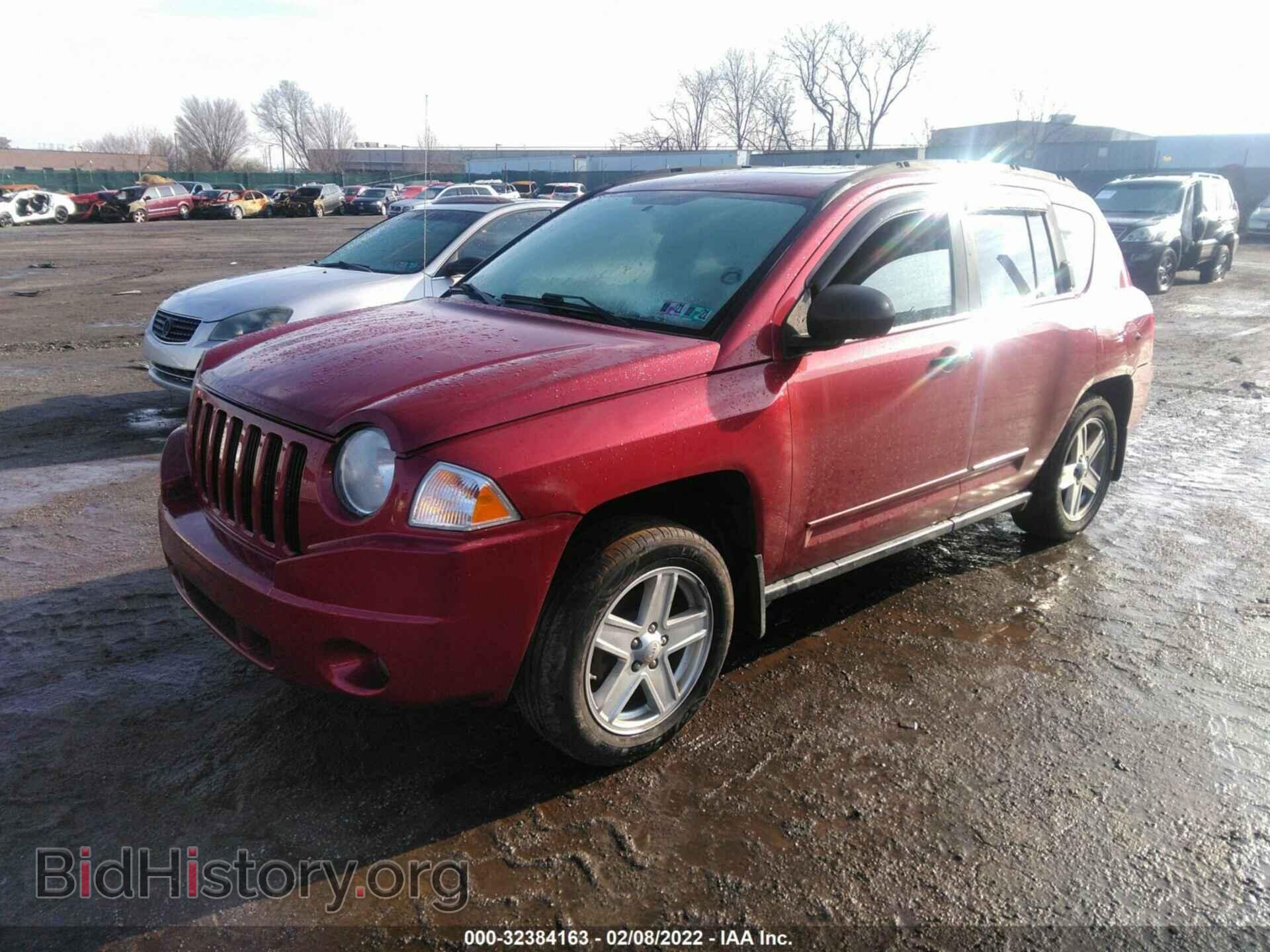 2008 JEEP COMPASS - VIN: 1J8FF47W28D517534 - Фото 2