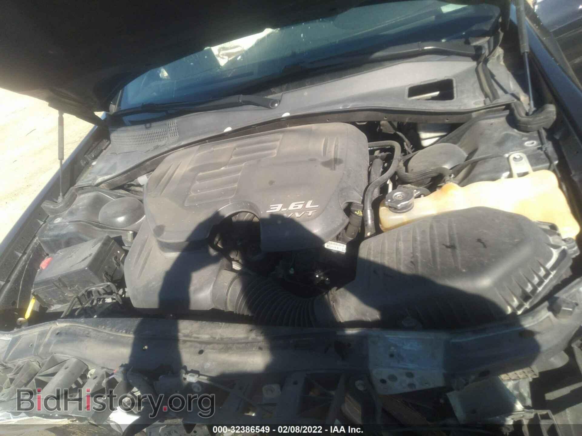 2014 CHRYSLER 300 - VIN: 2C3CCABG4EH118533 - Фото 10