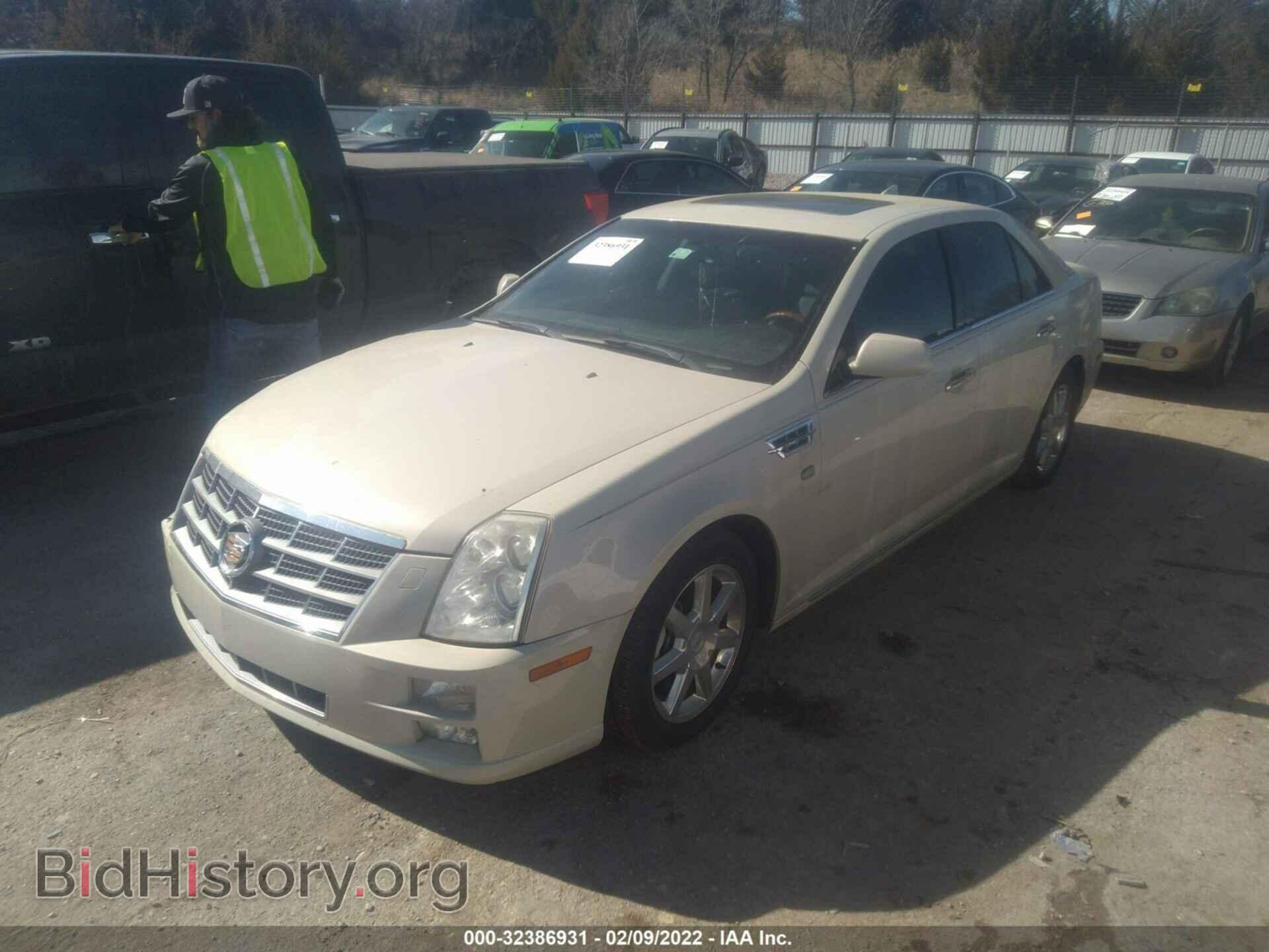 2011 CADILLAC STS - VIN: 1G6DW6ED3B0162774 - Фото 2