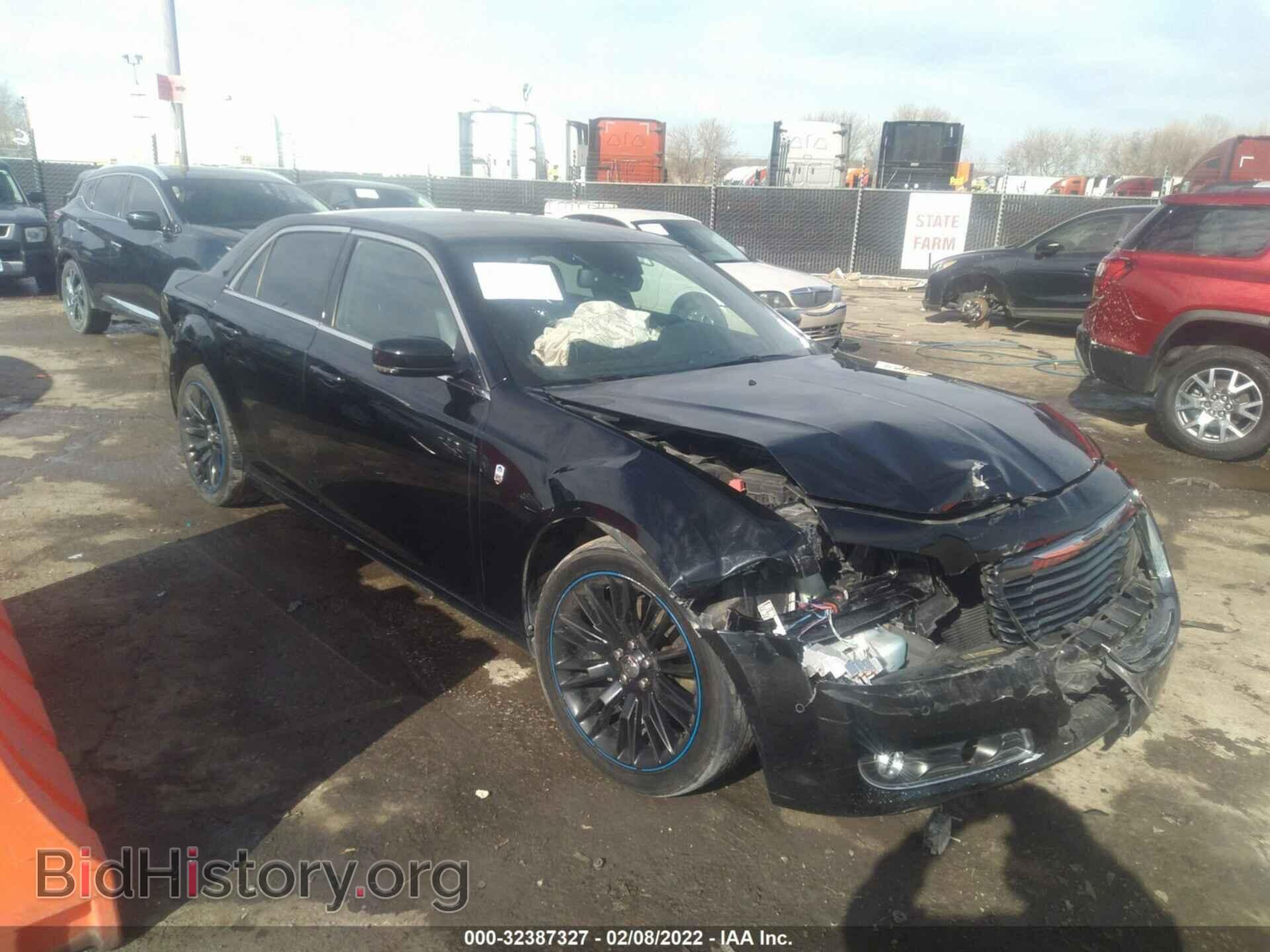 Photo 2C3CCADT2CH315594 - CHRYSLER 300 2012