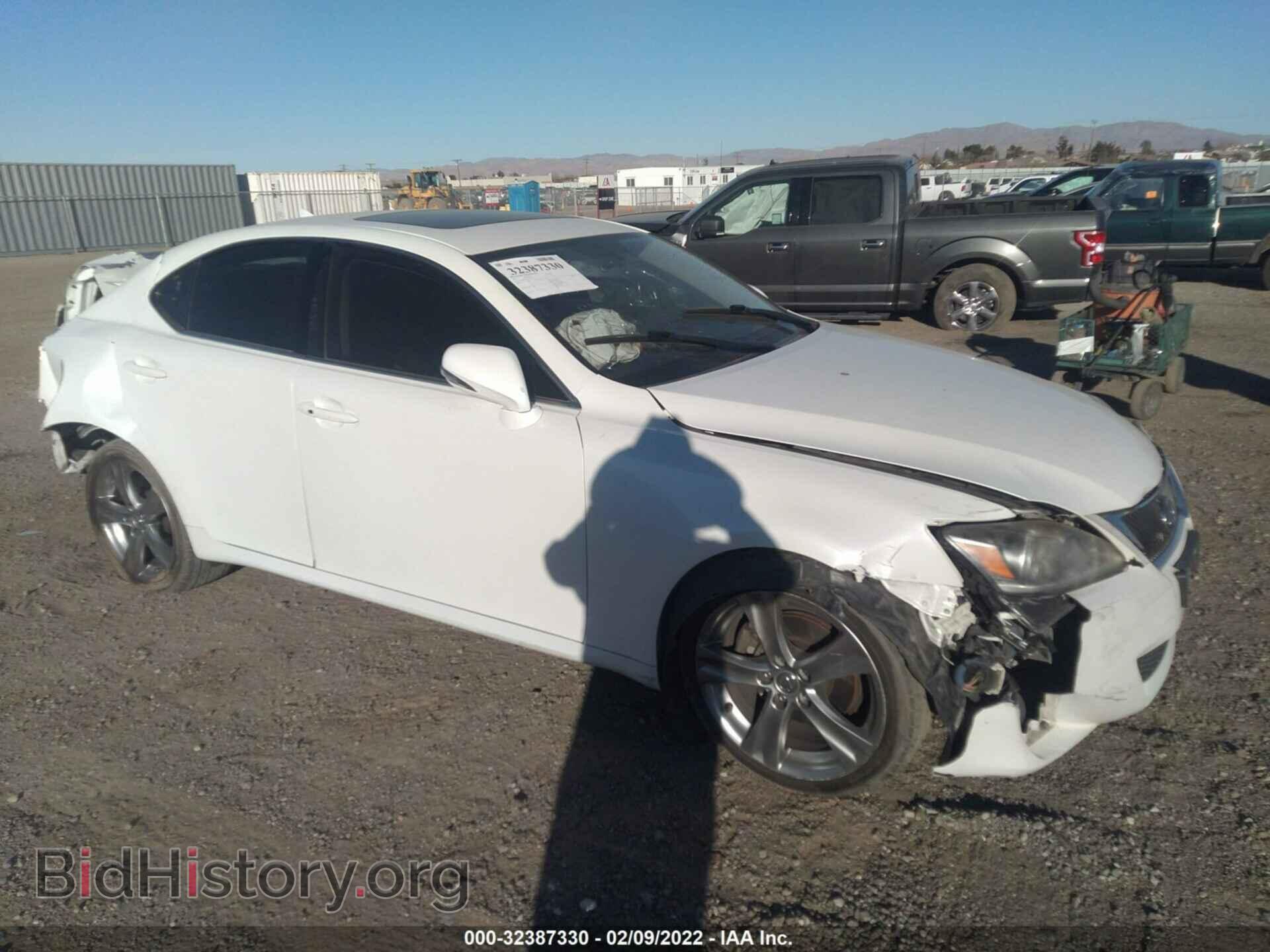 Photo JTHBF5C27D2103135 - LEXUS IS 250 2013