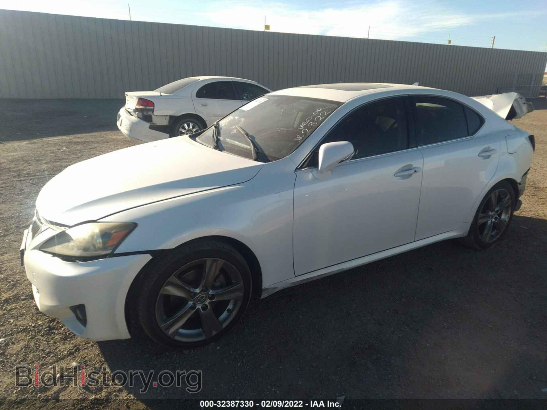 2013 LEXUS IS 250 - VIN: JTHBF5C27D2103135 - Photo 2