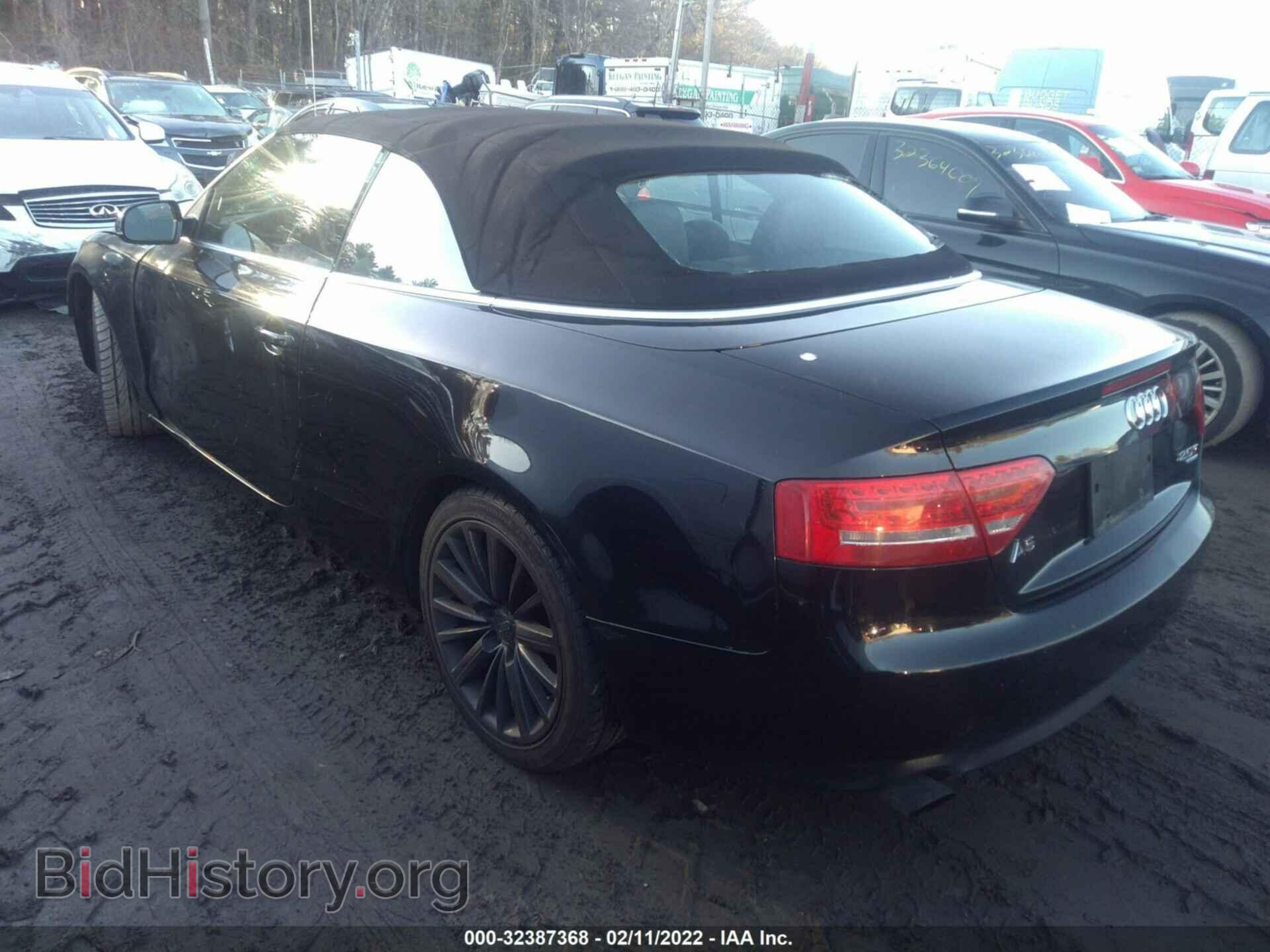 2010 AUDI A5 - VIN: WAULFAFH4AN016475 - Фото 3