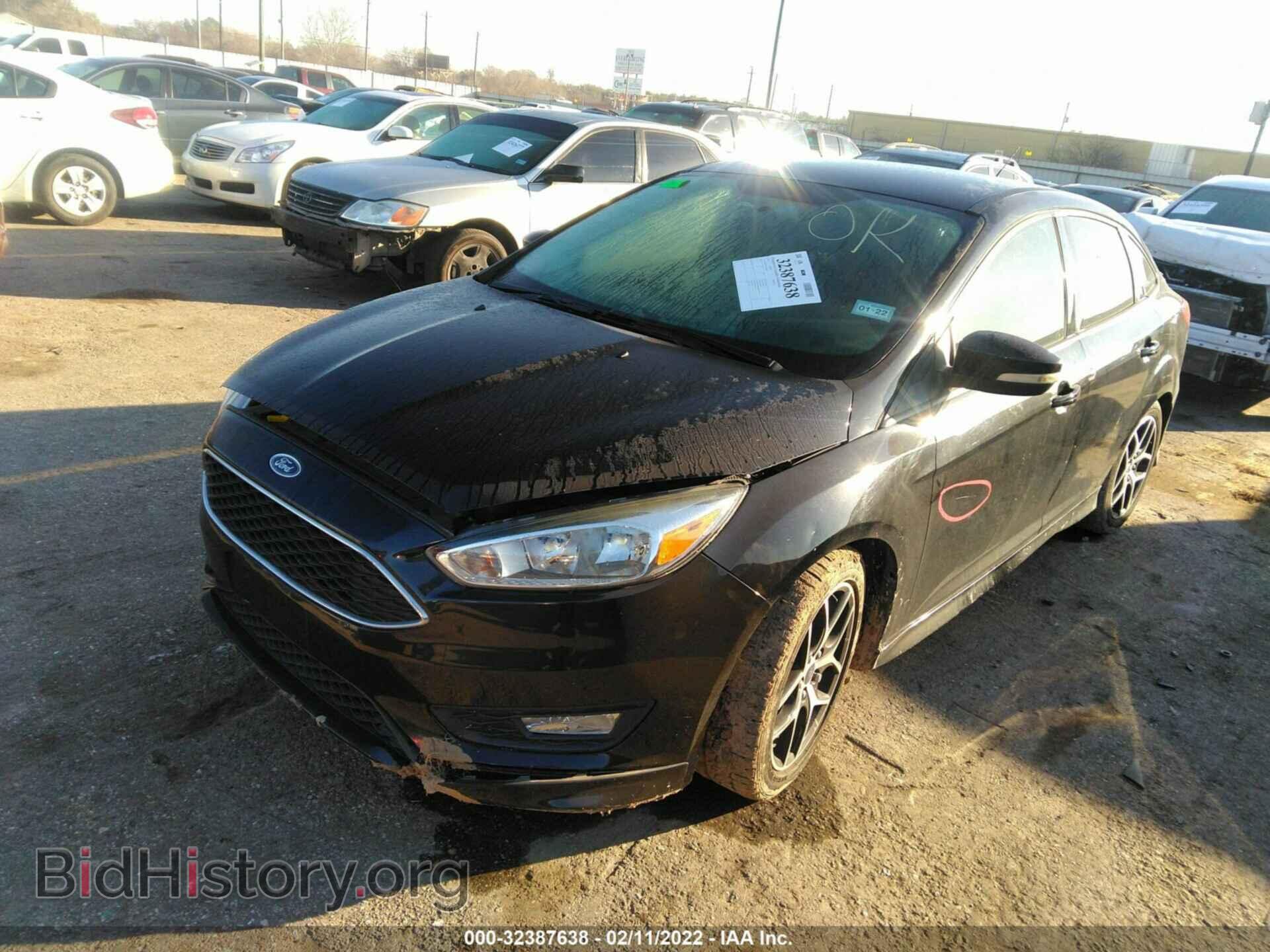 2016 FORD FOCUS - VIN: 1FADP3F2XGL394967 - Фото 2