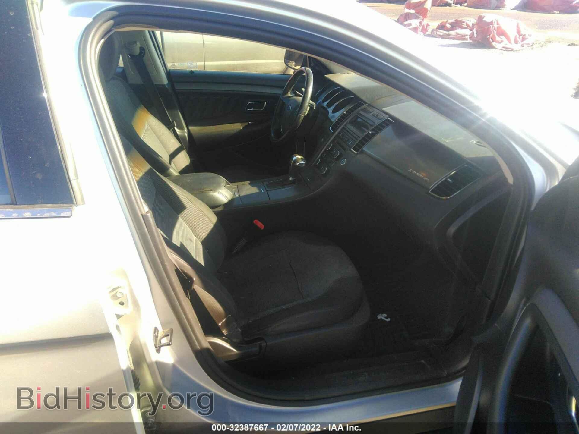 2010 FORD TAURUS - VIN: 1FAHP2EW6AG111089 - Фото 5