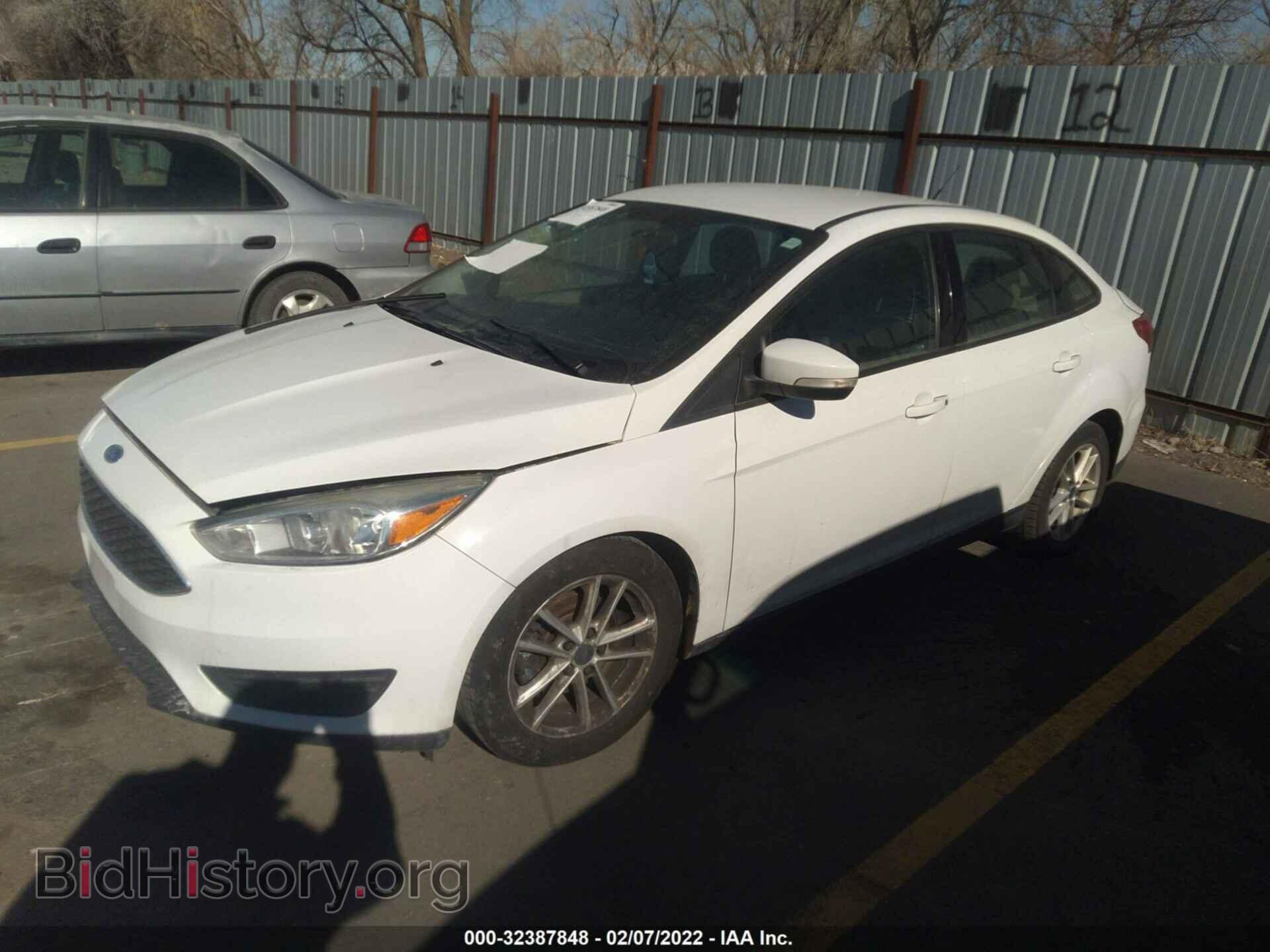 2015 FORD FOCUS - VIN: 1FADP3F28FL261476 - Photo 2