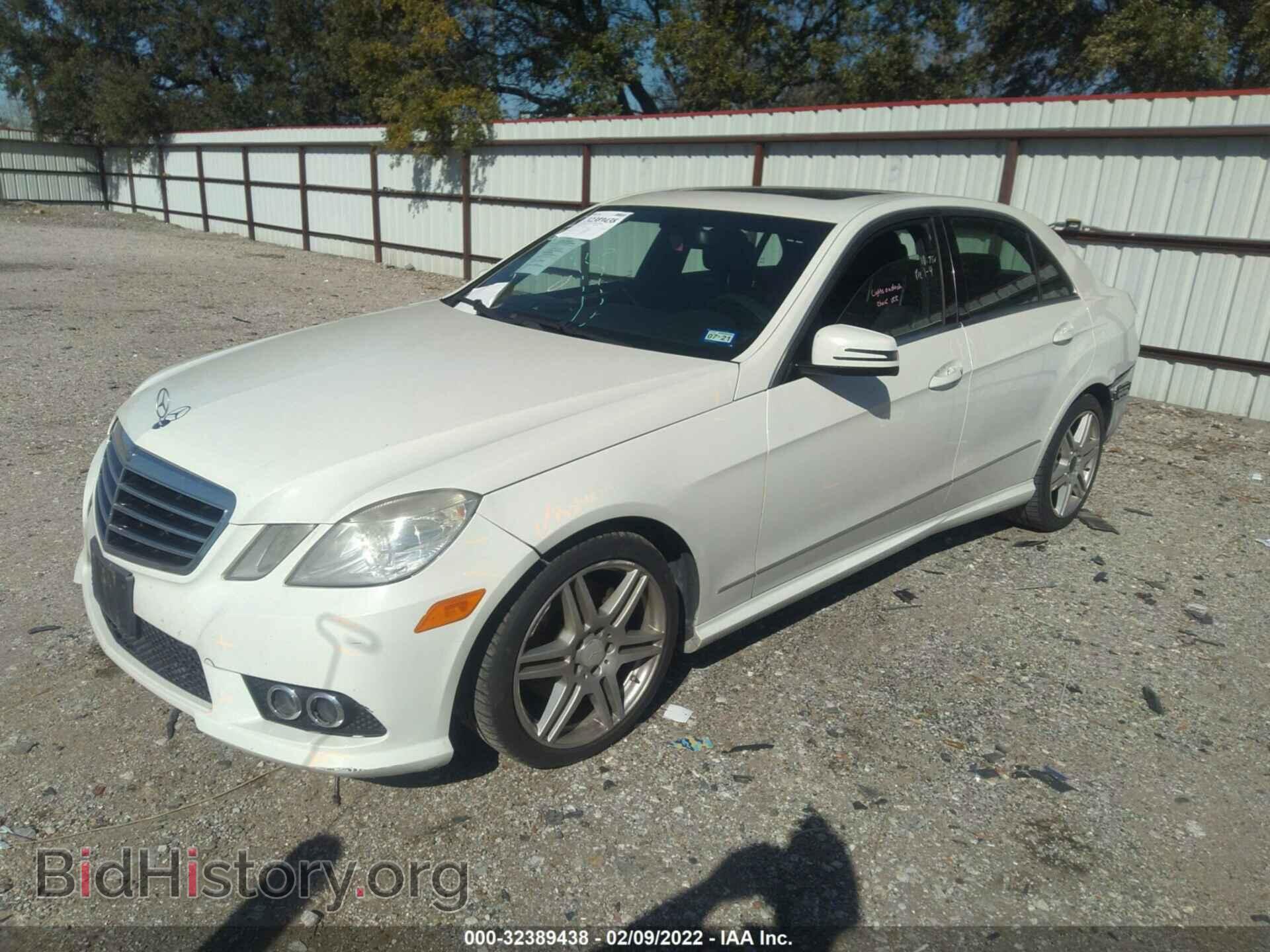 2010 MERCEDES-BENZ E-CLASS - VIN: WDDHF5GB2AA045111 - Фото 2