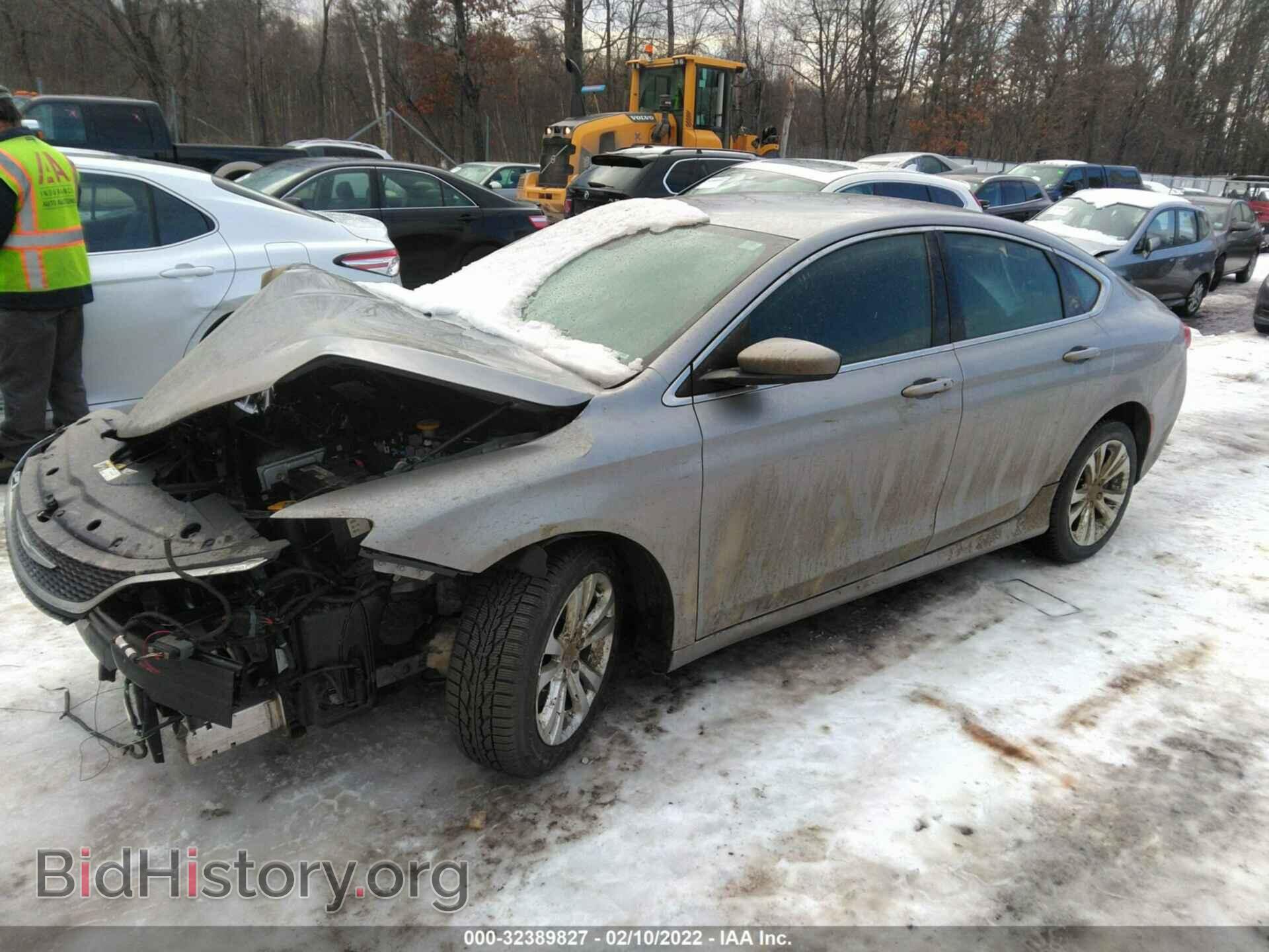 2015 CHRYSLER 200 - VIN: 1C3CCCAB6FN744997 - Фото 2