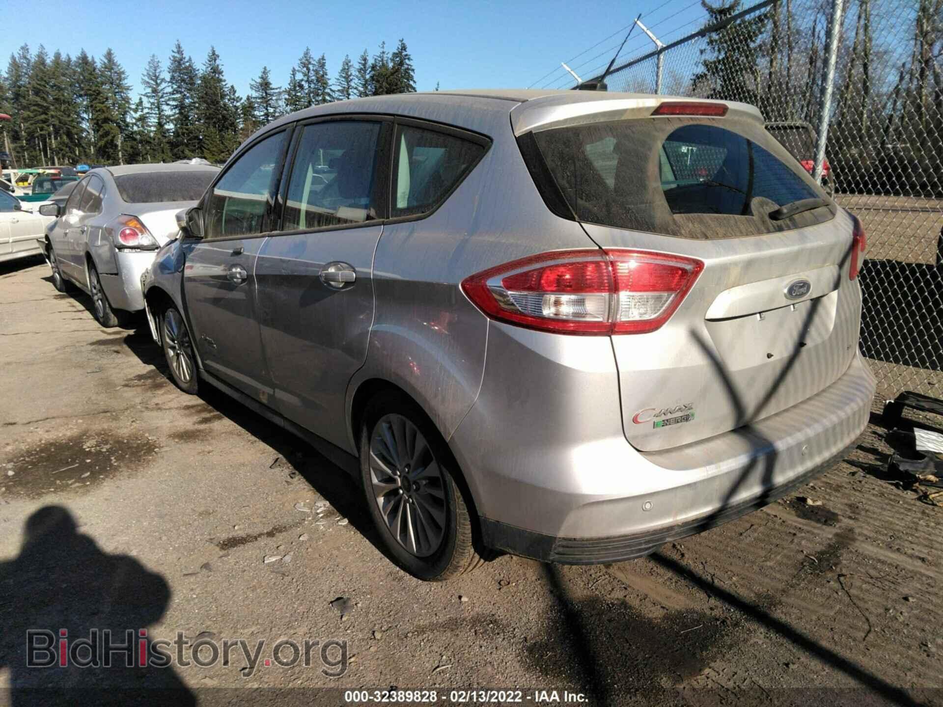 2017 FORD C-MAX ENERGI - VIN: 1FADP5EU3HL109977 - Фото 3