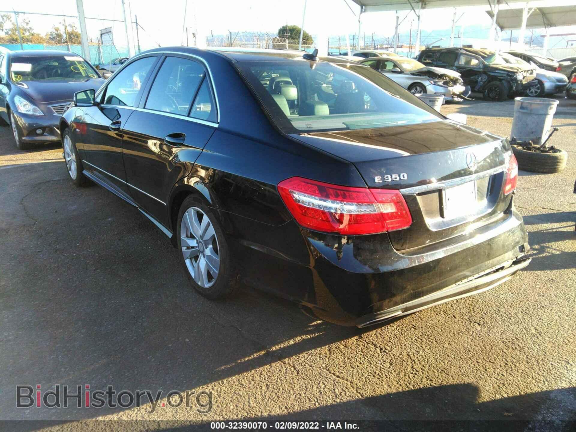2012 MERCEDES-BENZ E-CLASS - VIN: WDDHF2EB2CA570318 - Фото 3