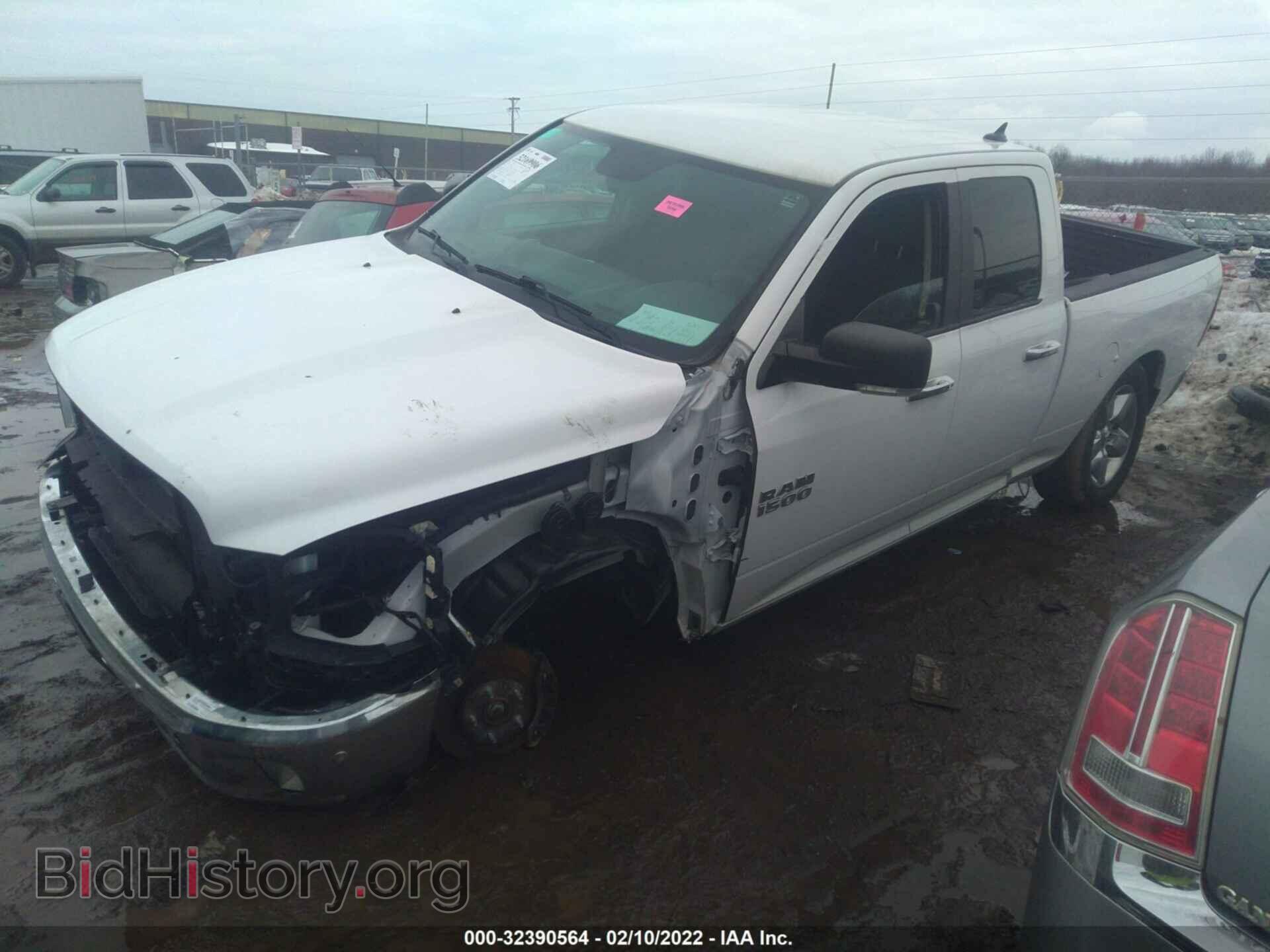 2017 RAM 1500 - VIN: 1C6RR7GT3HS540021 - Photo 2