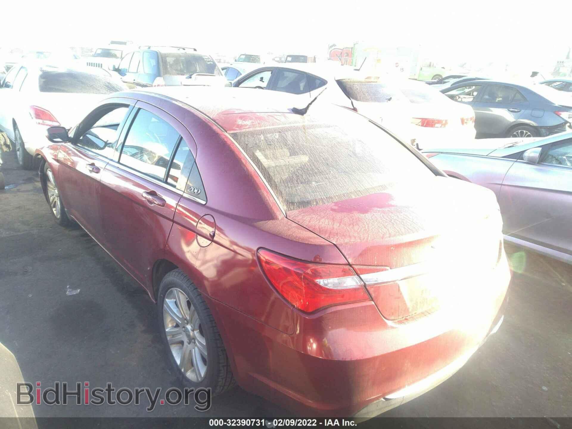 2013 CHRYSLER 200 - VIN: 1C3CCBAB5DN761698 - Фото 3