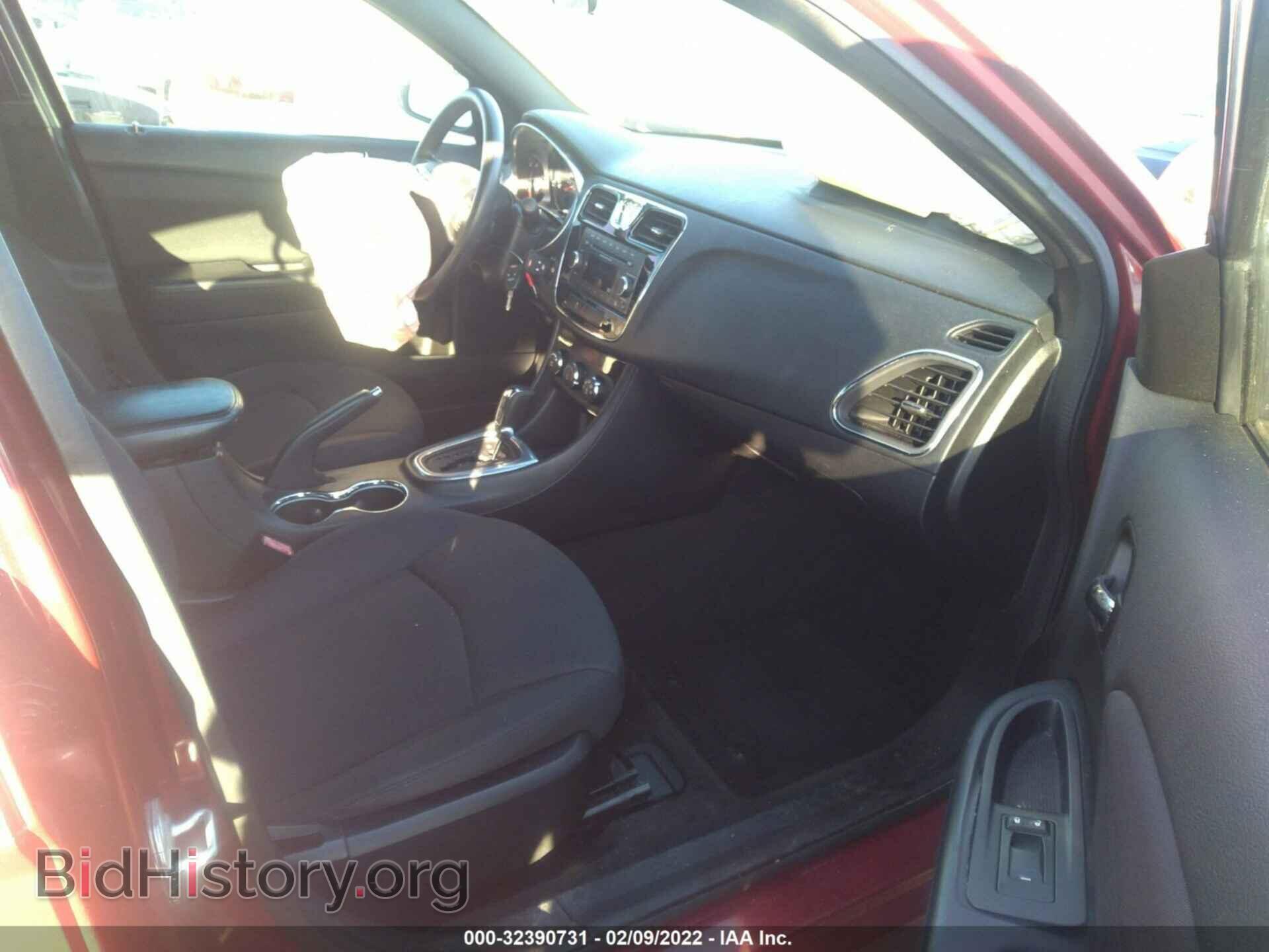 2013 CHRYSLER 200 - VIN: 1C3CCBAB5DN761698 - Фото 5