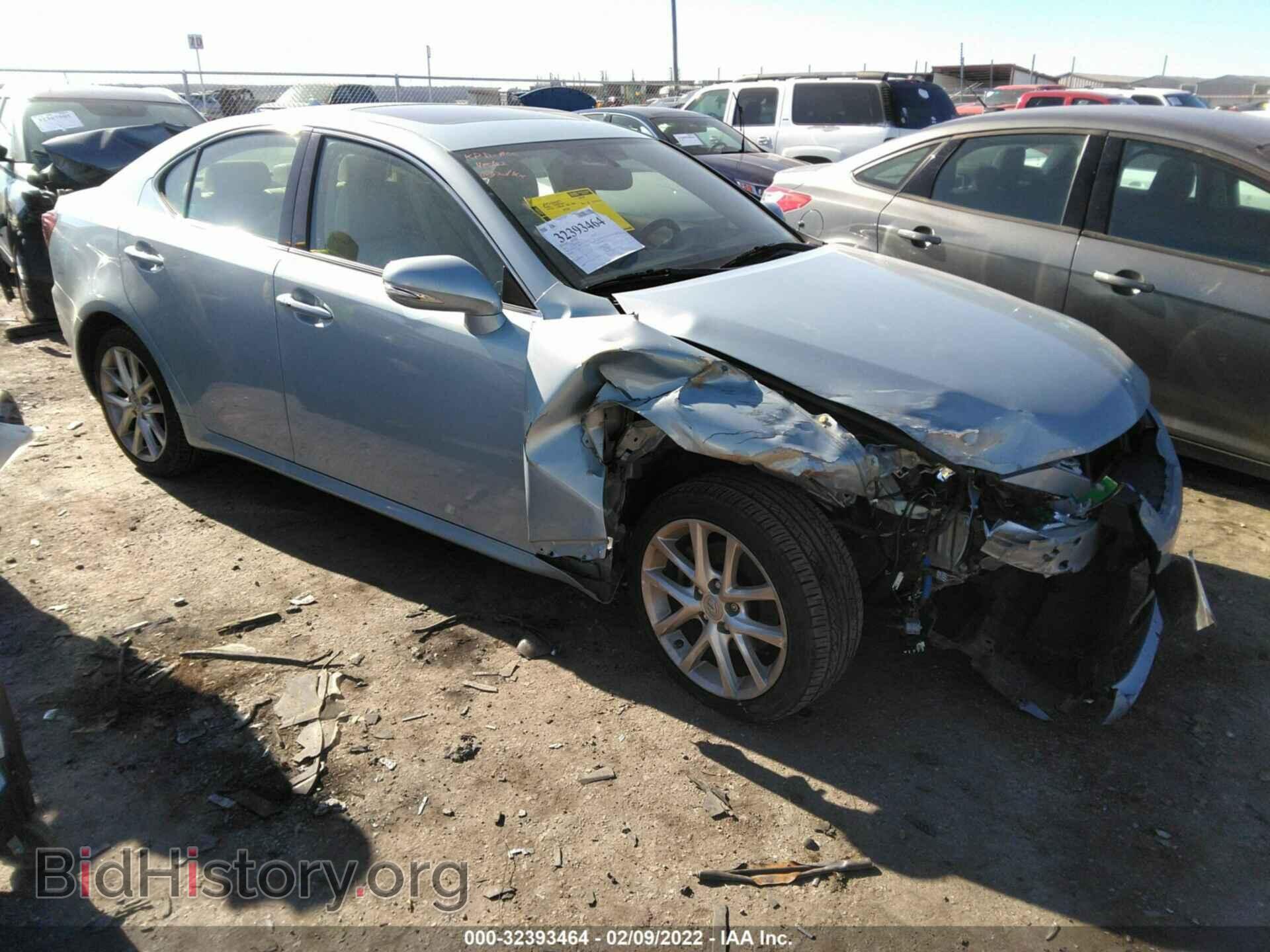 Фотография JTHCF5C21C5060722 - LEXUS IS 250 2012