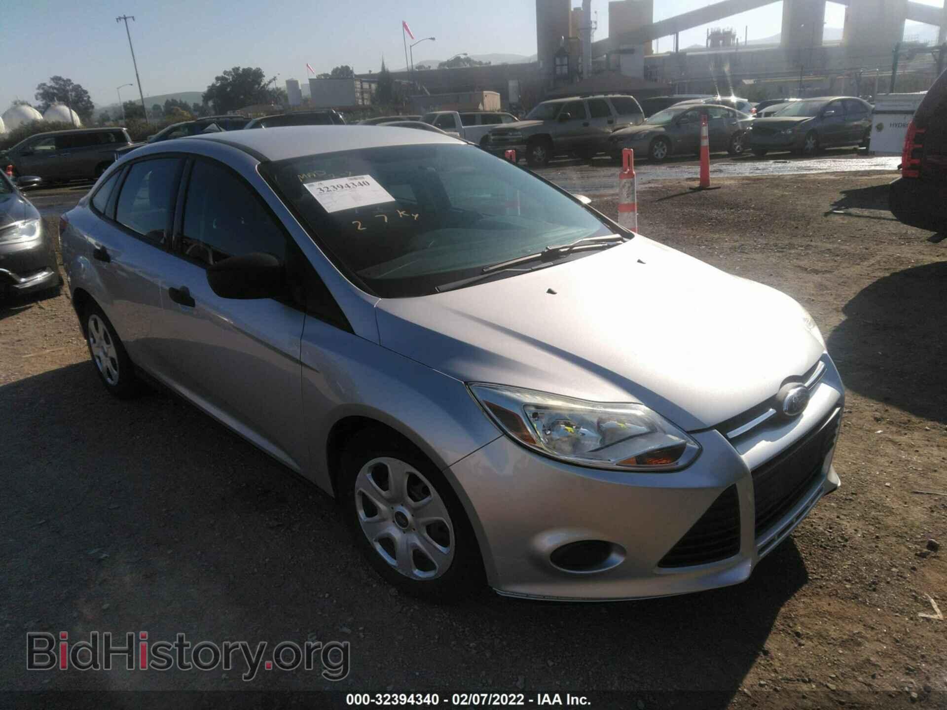 Фотография 1FAHP3E25CL227929 - FORD FOCUS 2012