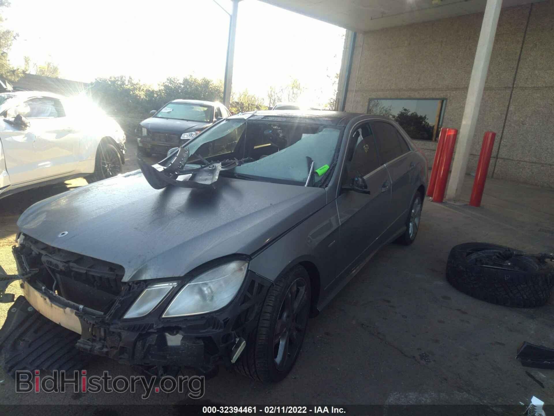 2012 MERCEDES-BENZ E-CLASS - VIN: WDDHF5KB4CA566535 - Фото 2