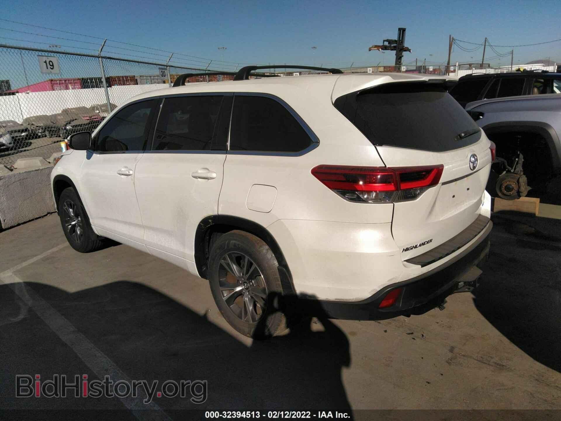 2018 TOYOTA HIGHLANDER - VIN: 5TDBZRFH5JS872995 - Фото 3