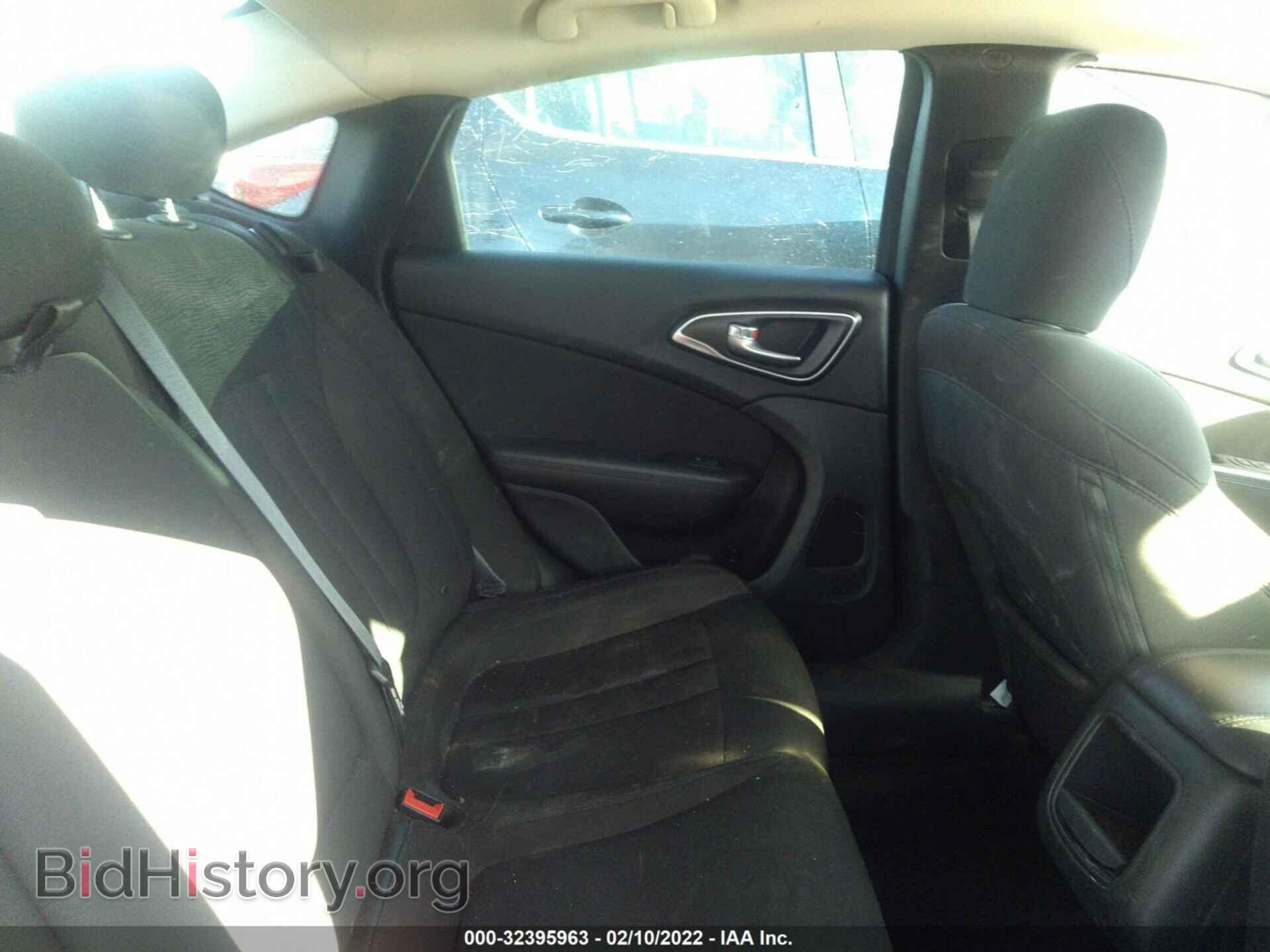 2016 CHRYSLER 200 - VIN: 1C3CCCAB6GN169608 - Фото 8