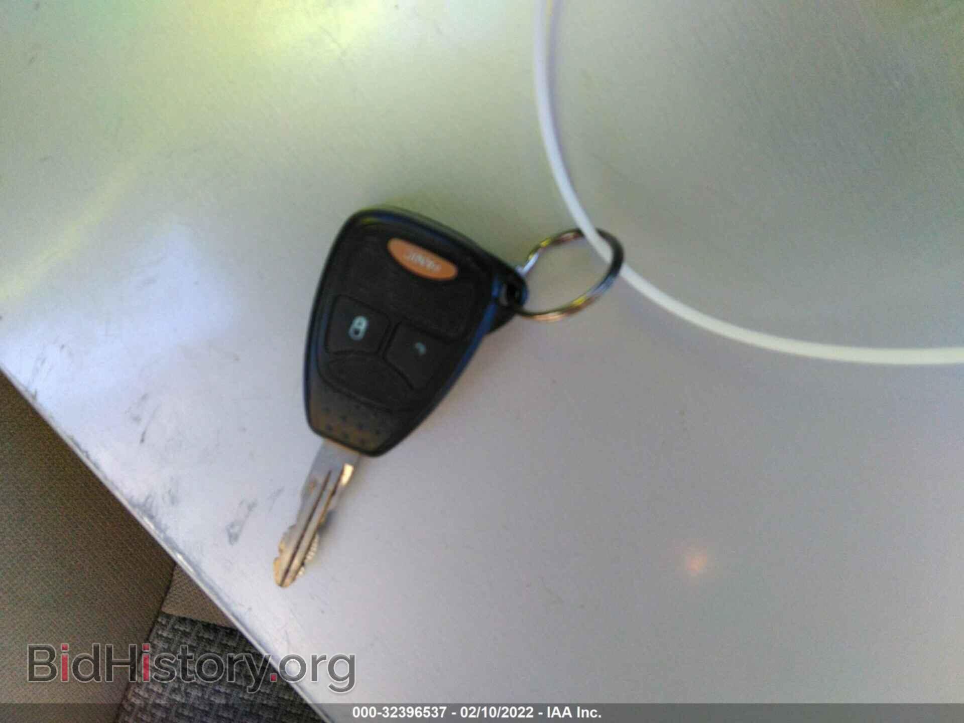 2009 JEEP COMPASS - VIN: 1J8FT47B29D123779 - Фото 11