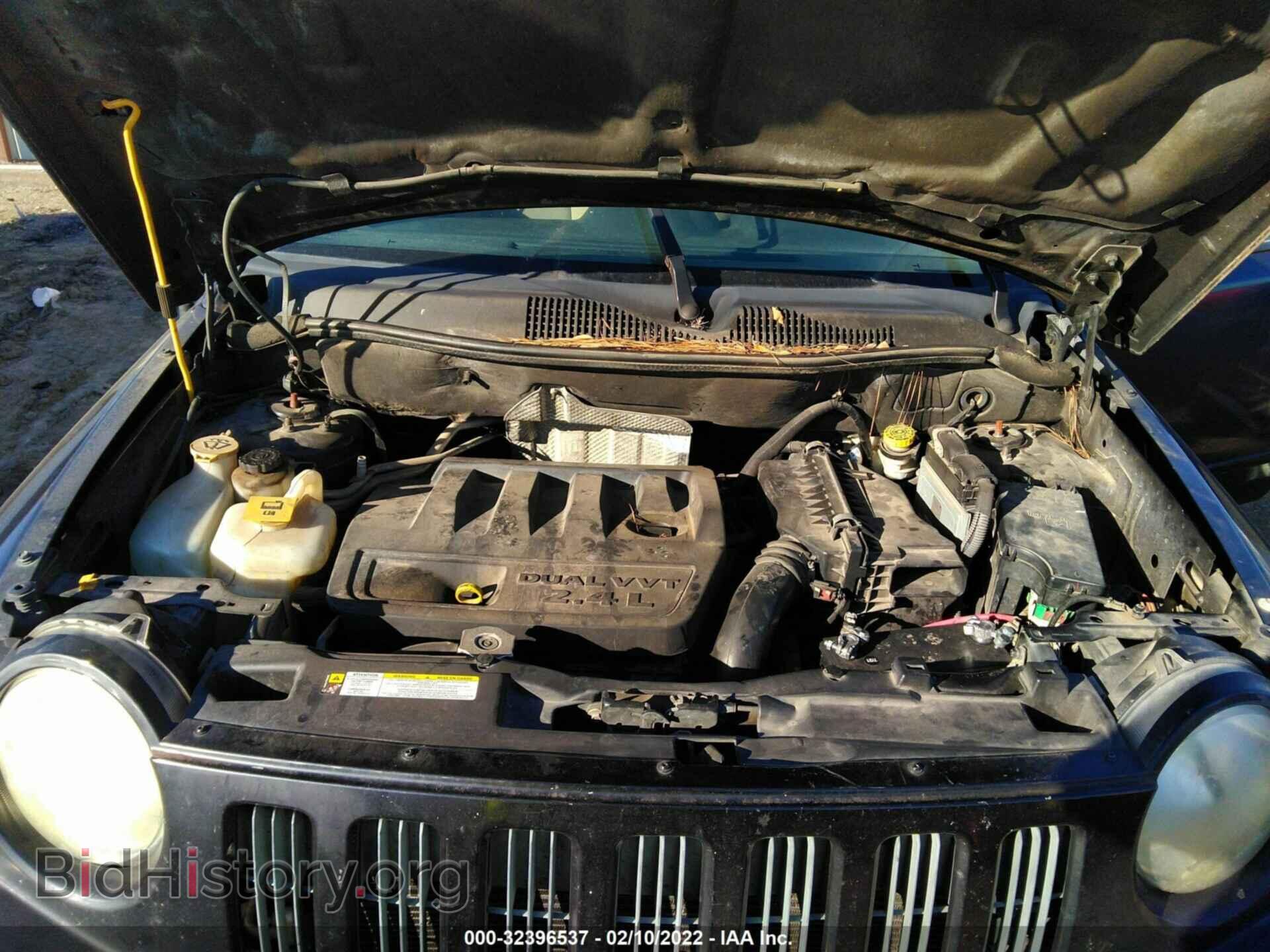 2009 JEEP COMPASS - VIN: 1J8FT47B29D123779 - Фото 10