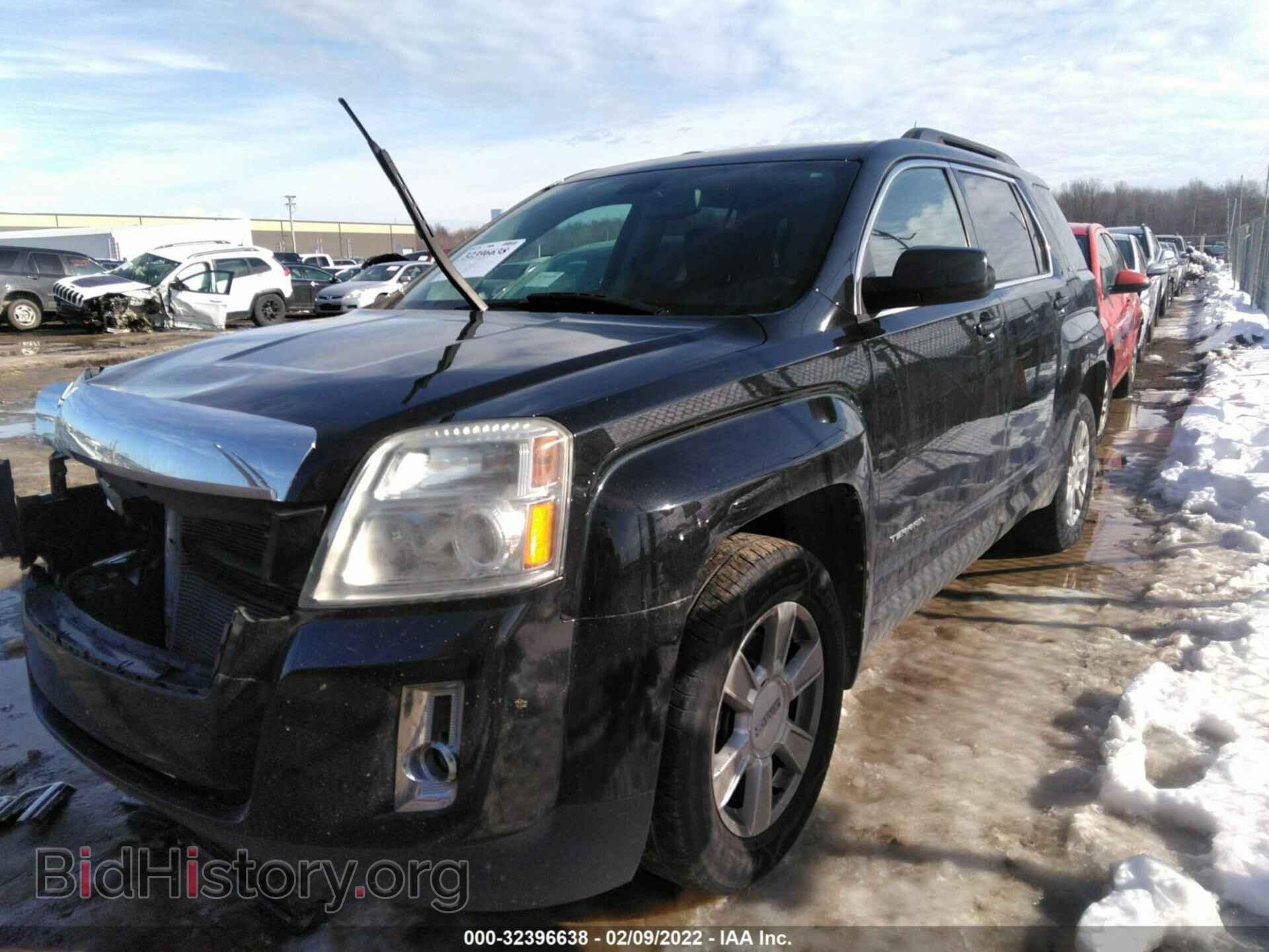 2011 GMC TERRAIN - VIN: 2CTALSEC7B6222883 - Photo 2
