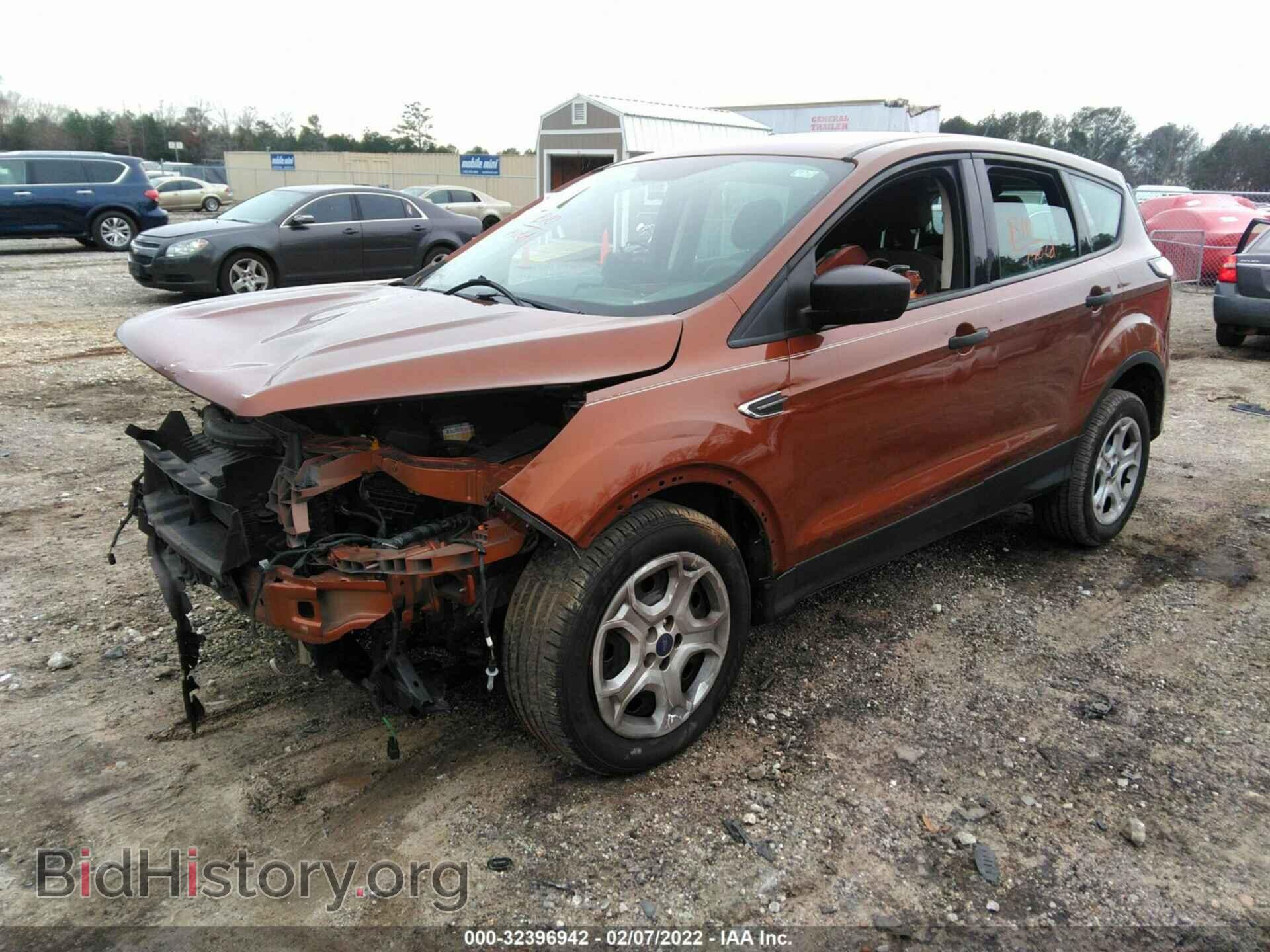 2017 FORD ESCAPE - VIN: 1FMCU0F75HUB26943 - Фото 2
