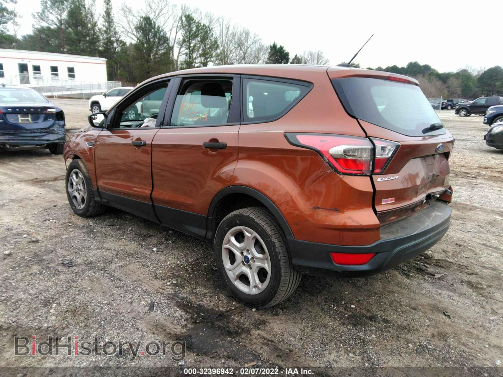 2017 FORD ESCAPE - VIN: 1FMCU0F75HUB26943 - Фото 3