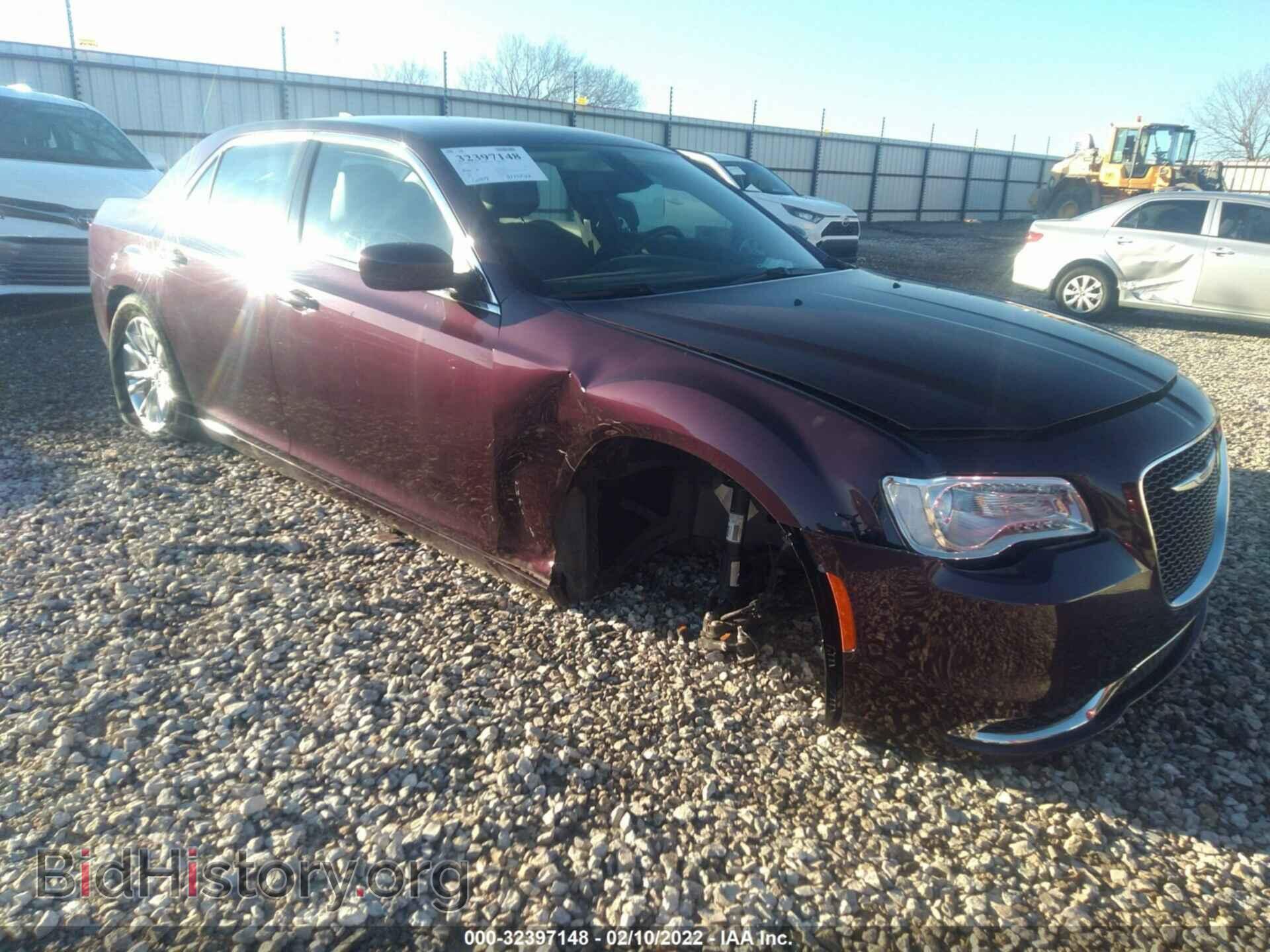 Фотография 2C3CCAAG8LH168687 - CHRYSLER 300 2020