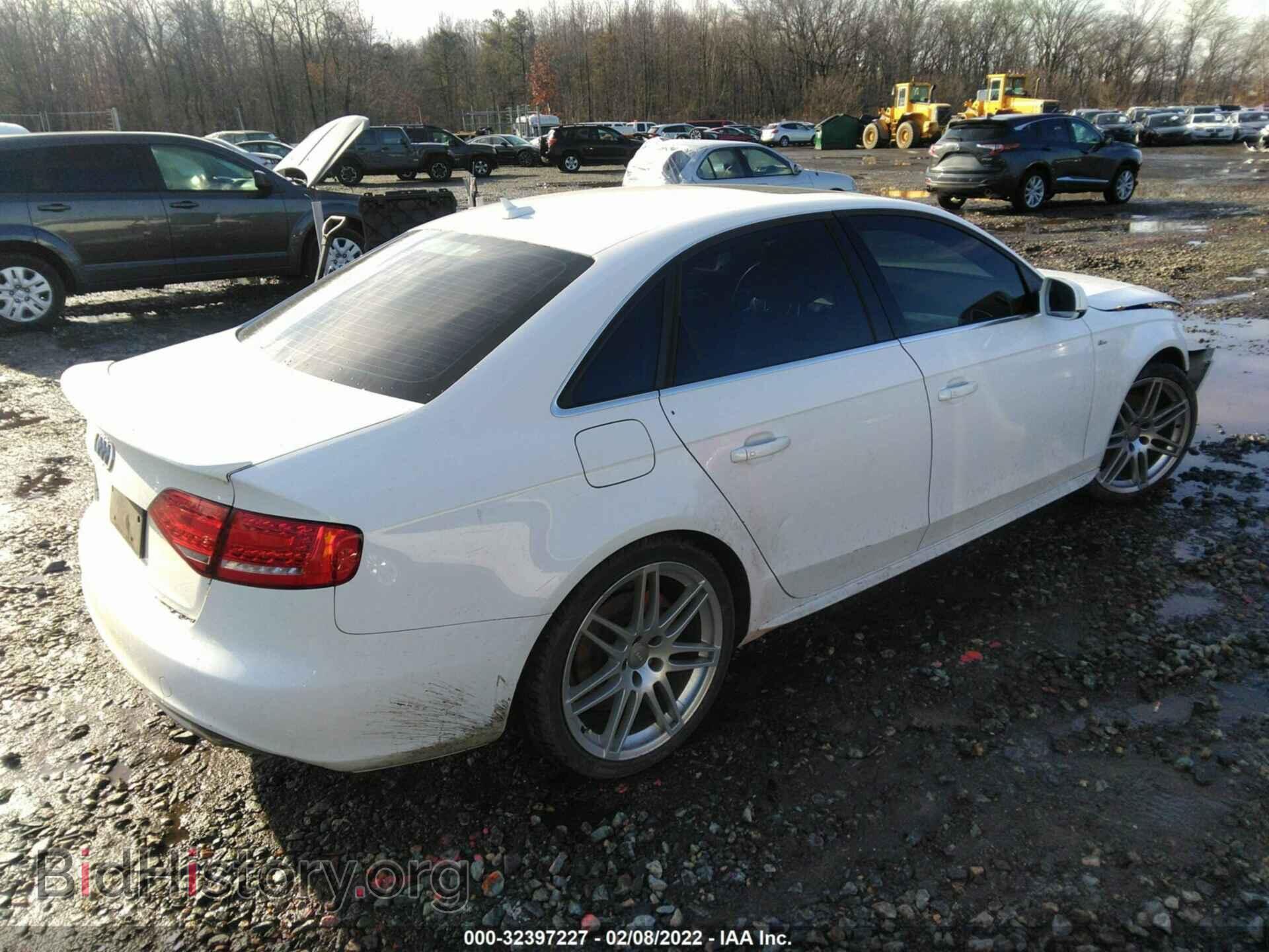 2010 AUDI A4 - VIN: WAUKFAFL7AN048806 - Фото 4