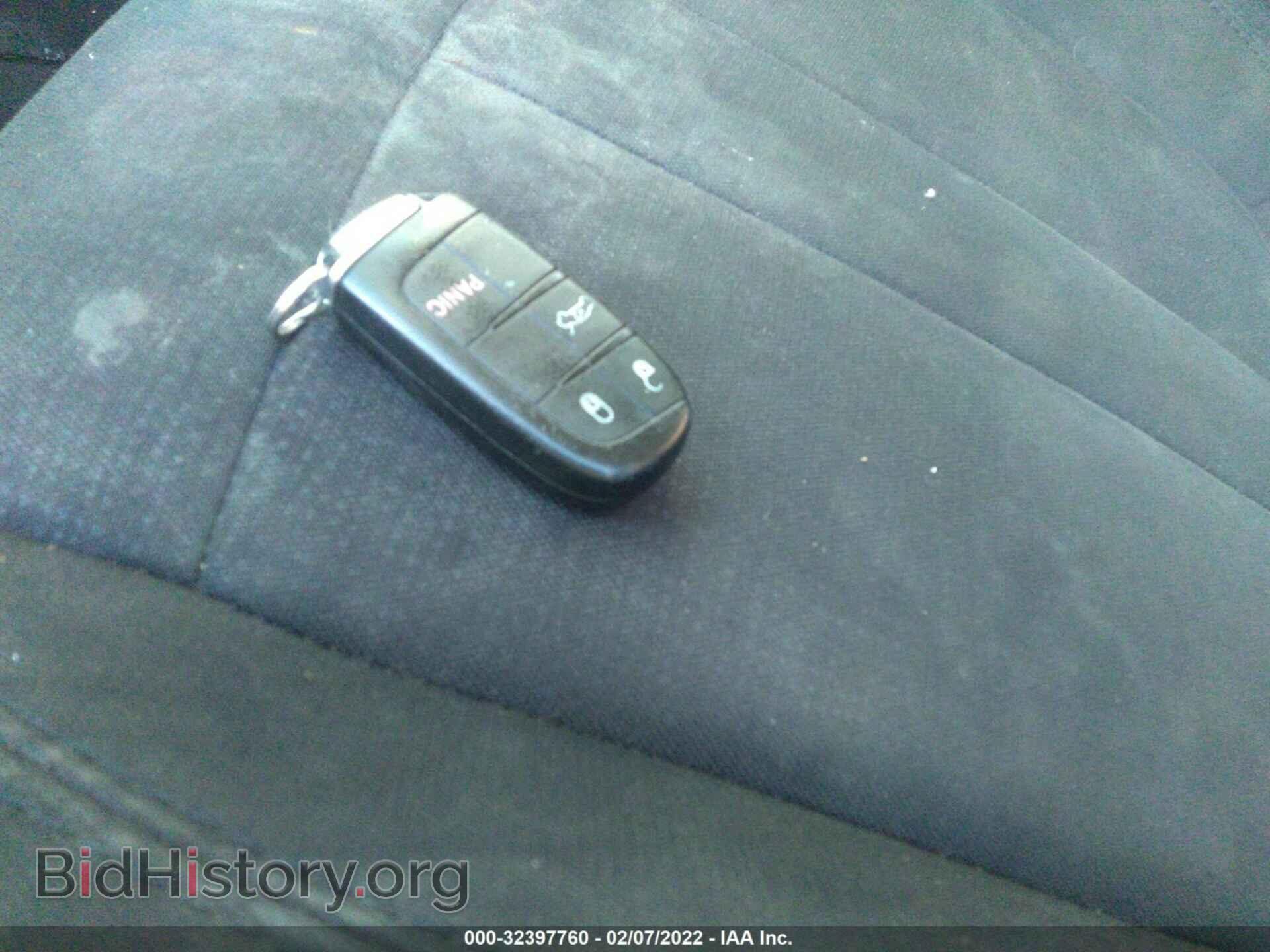 2015 CHRYSLER 200 - VIN: 1C3CCCAB0FN569324 - Фото 11