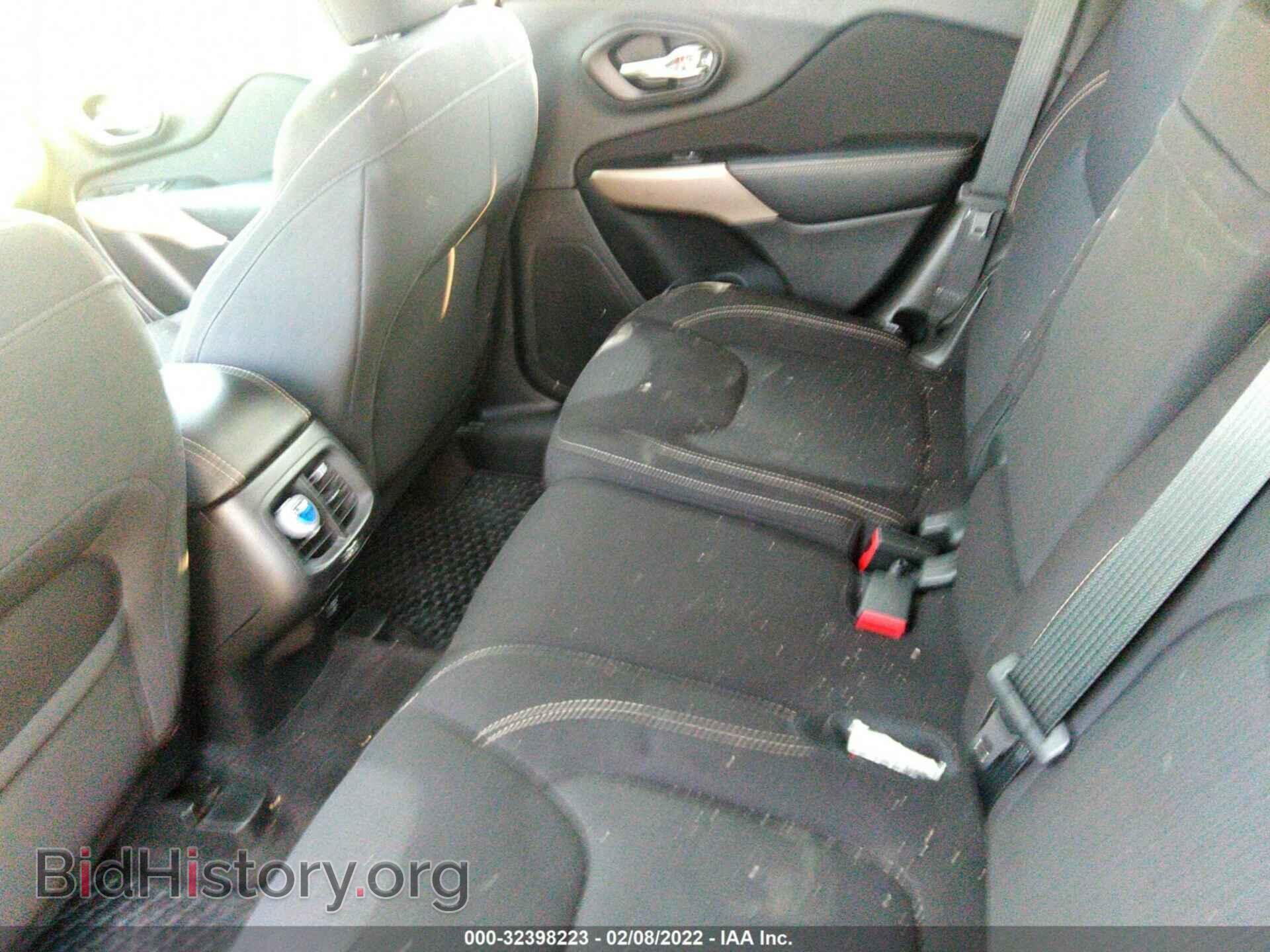 2017 JEEP CHEROKEE - VIN: 1C4PJMCB6HW582808 - Фото 8