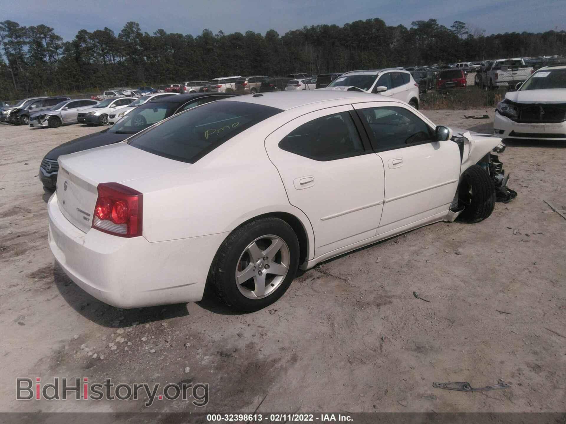 2010 DODGE CHARGER - VIN: 2B3CA3CV1AH212066 - Фото 4