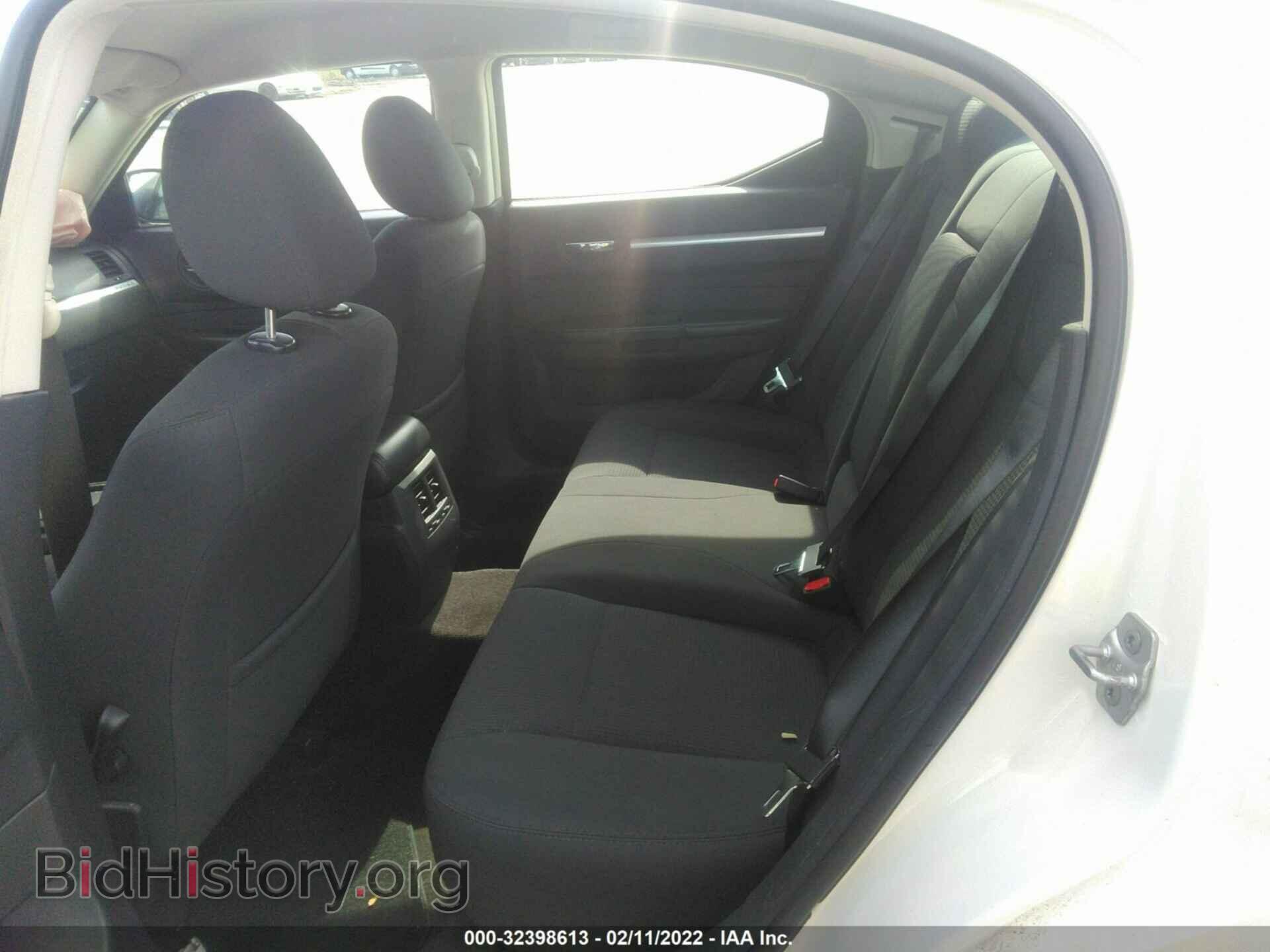 2010 DODGE CHARGER - VIN: 2B3CA3CV1AH212066 - Фото 8