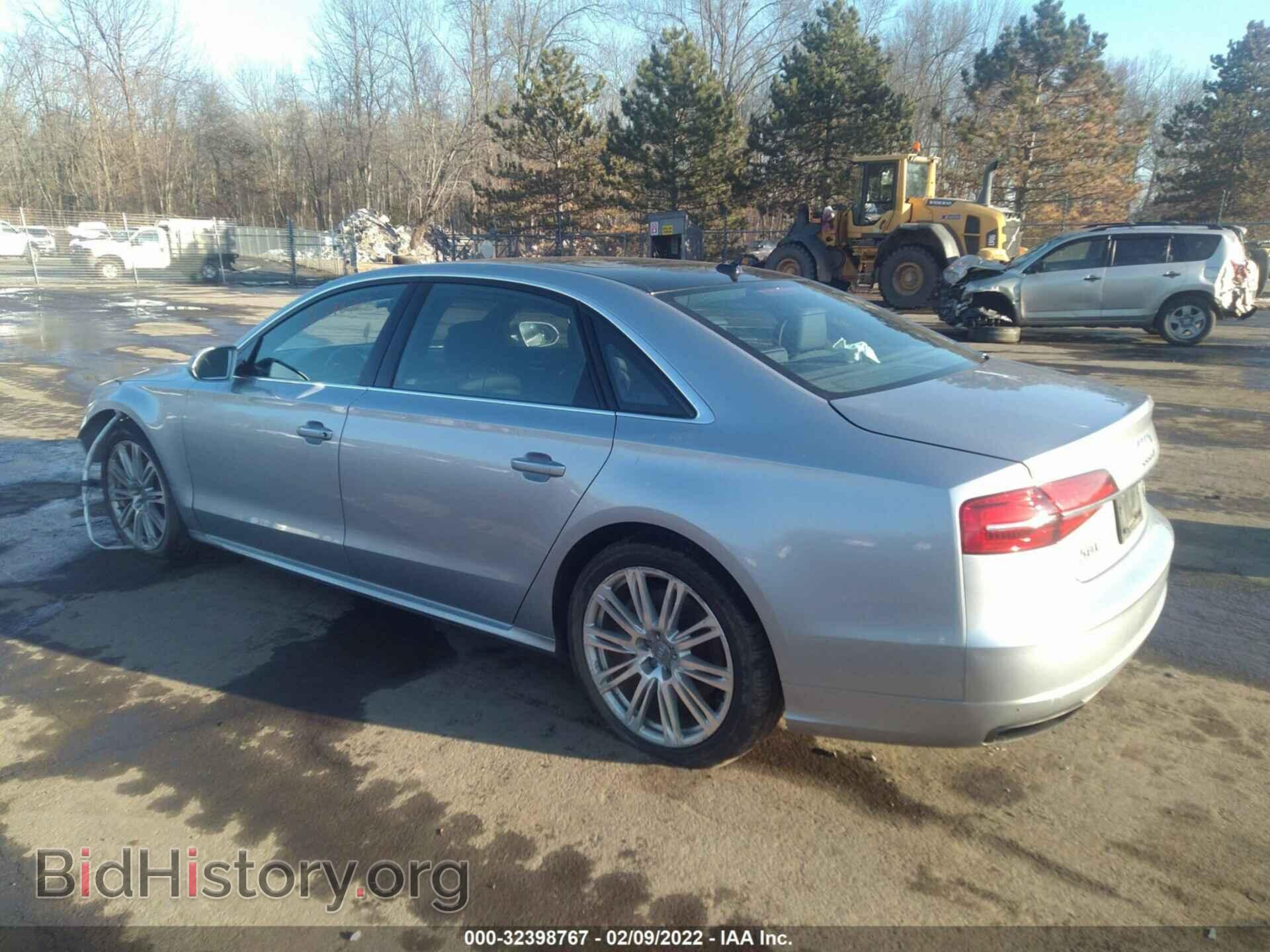 2016 AUDI A8 L - VIN: WAU43AFD2GN011293 - Фото 3