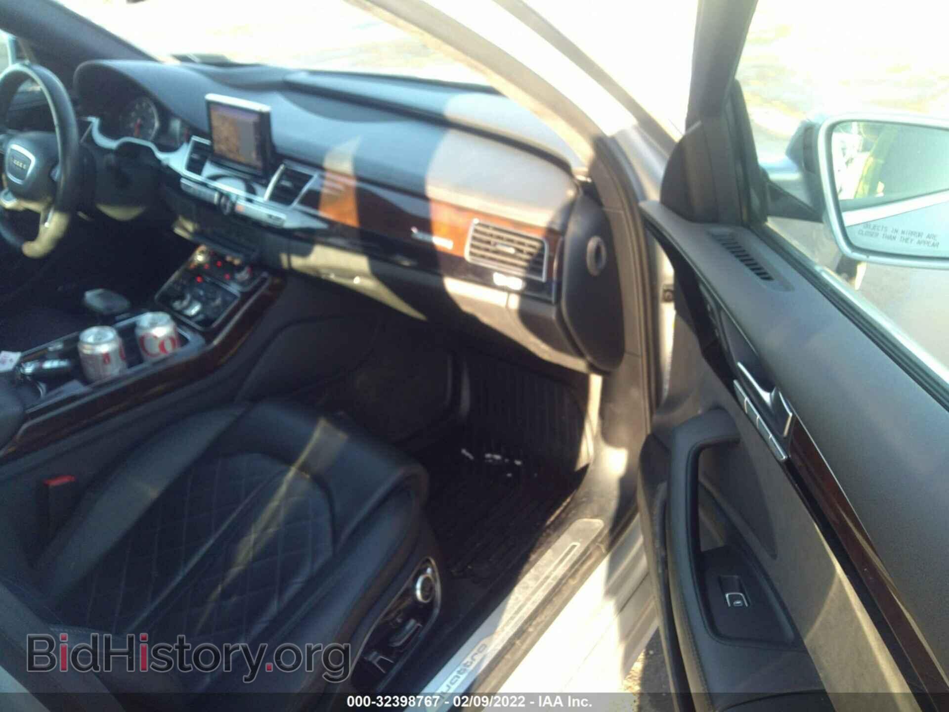 2016 AUDI A8 L - VIN: WAU43AFD2GN011293 - Фото 5