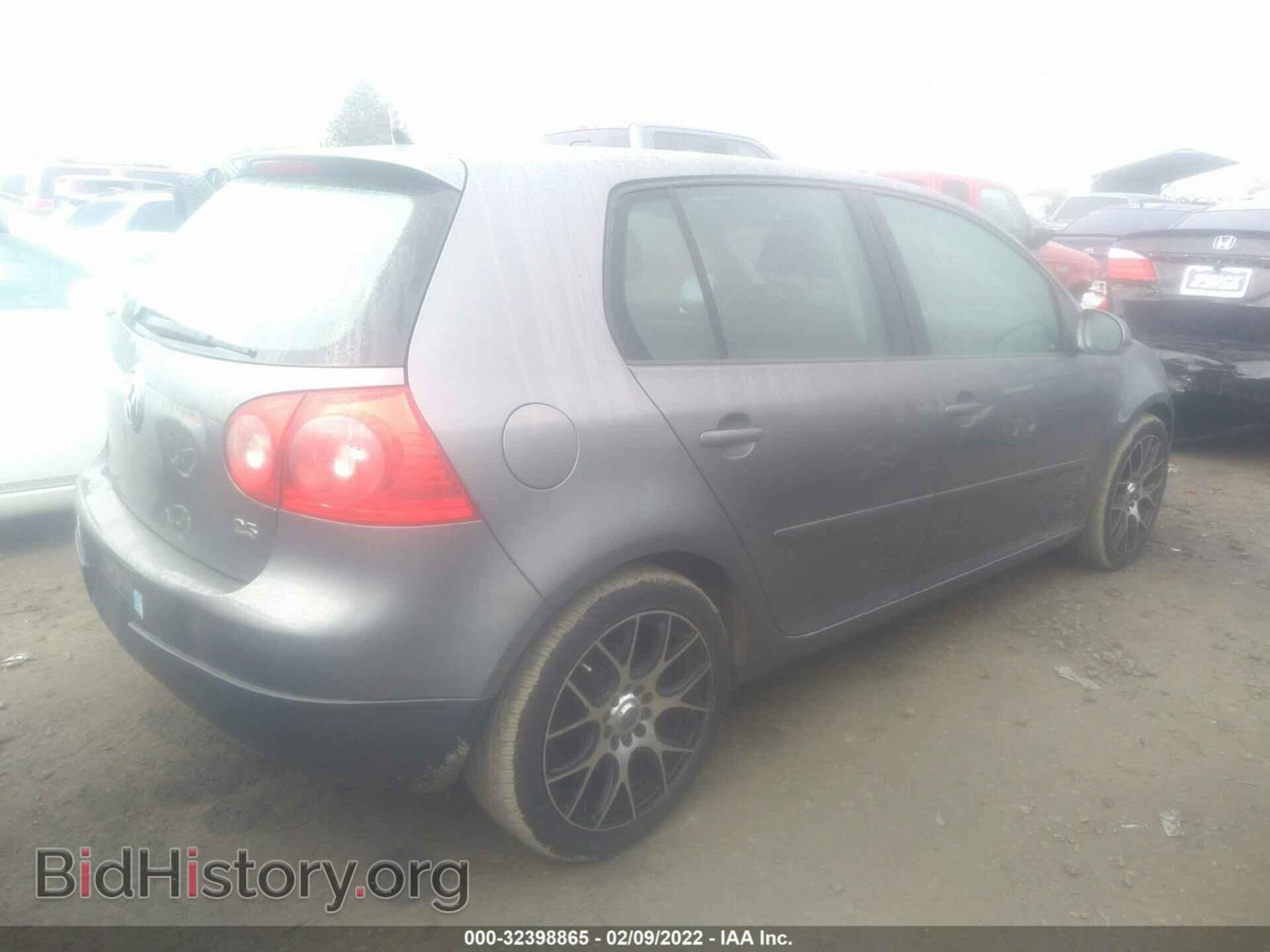 2009 VOLKSWAGEN RABBIT - VIN: WVWDB71K09W033465 - Фото 4