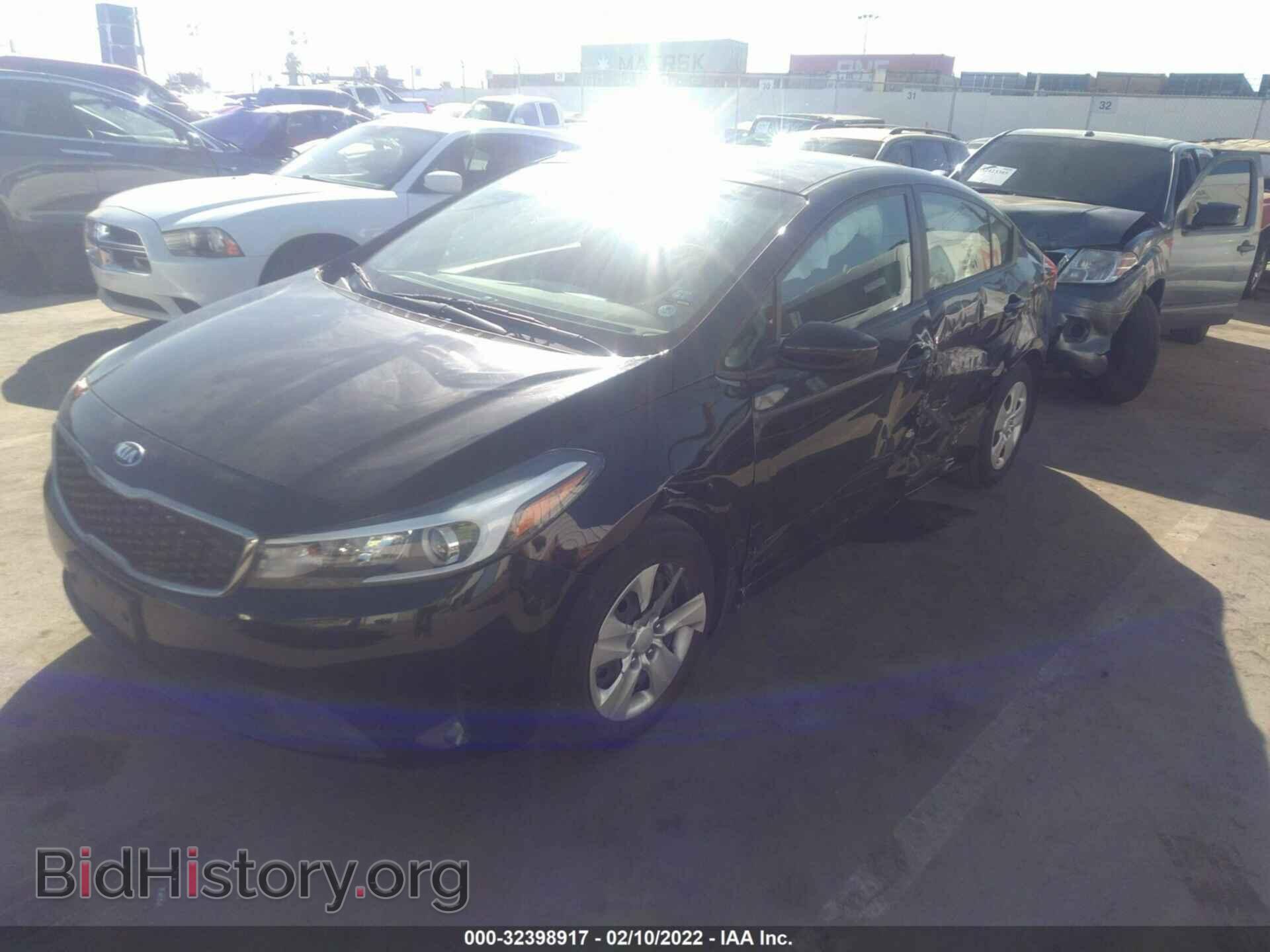 2017 KIA FORTE - VIN: 3KPFK4A79HE042032 - Фото 2