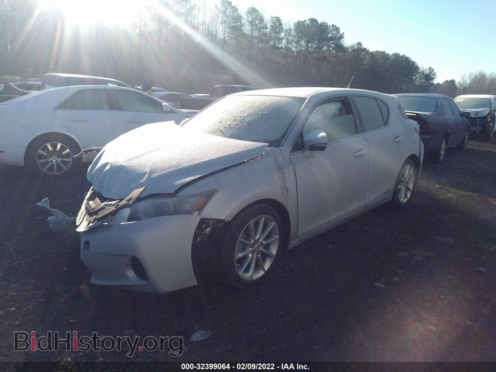 2012 LEXUS CT 200H - VIN: JTHKD5BH7C2093040 - Фото 2