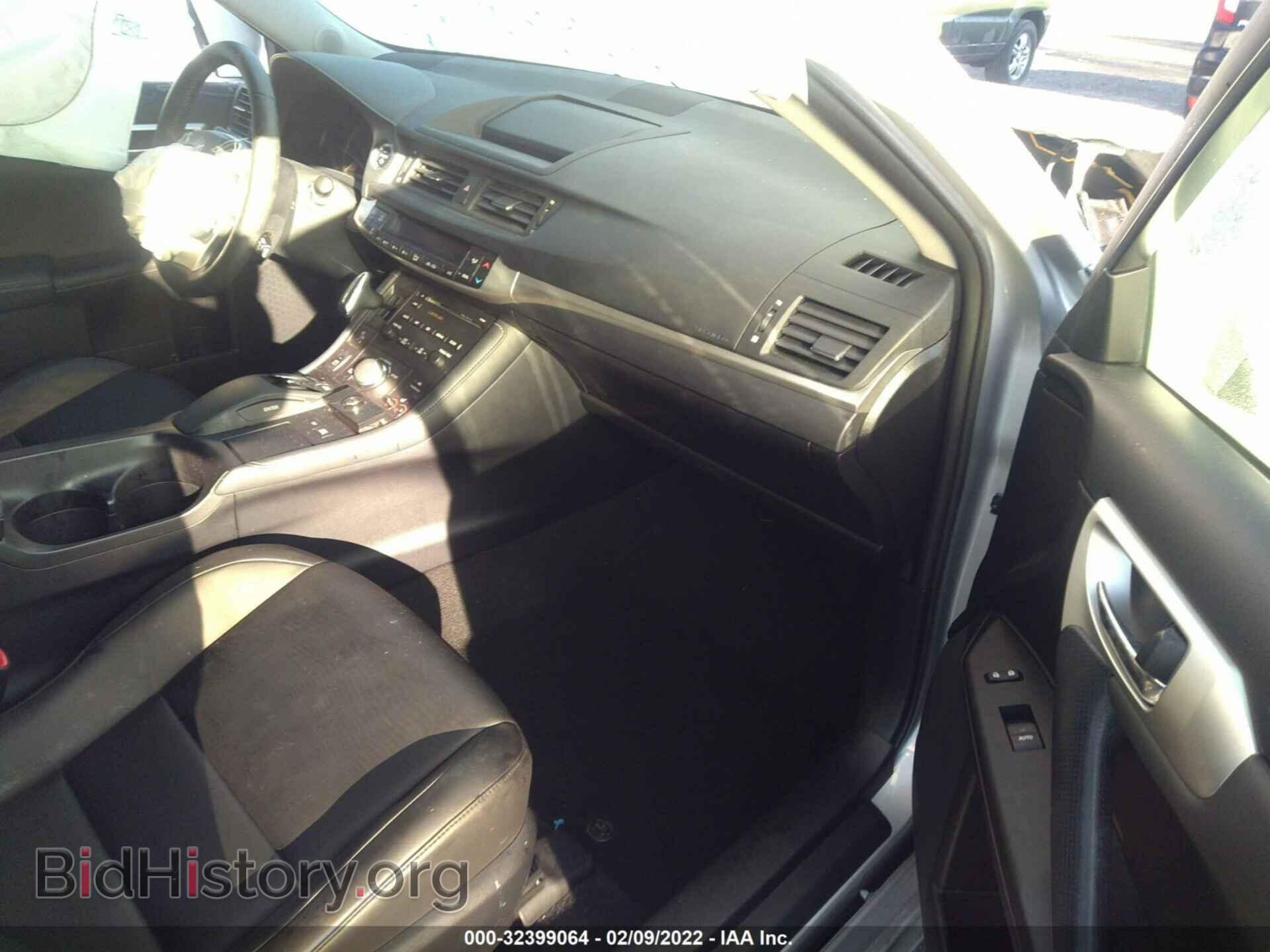 2012 LEXUS CT 200H - VIN: JTHKD5BH7C2093040 - Фото 5
