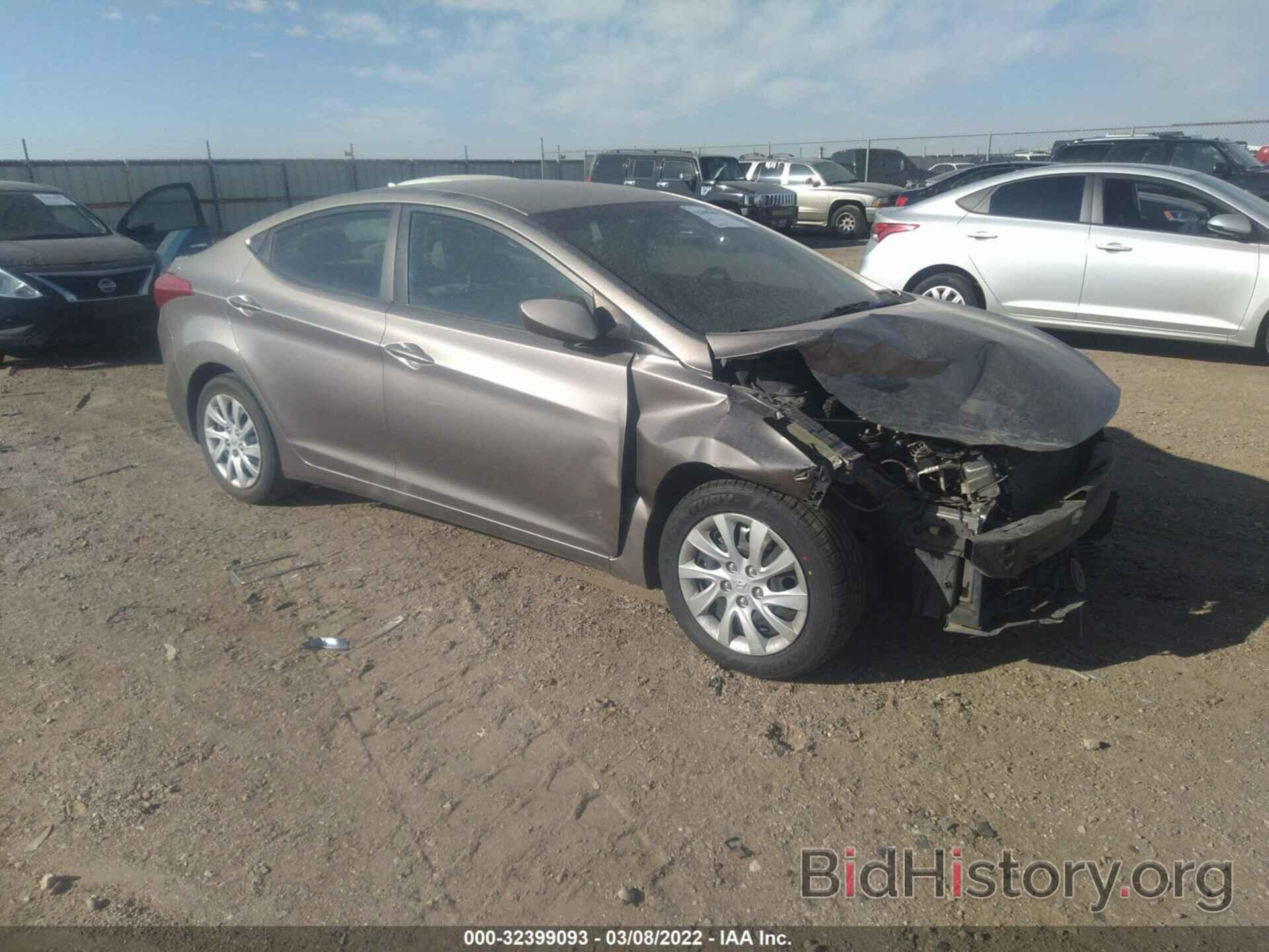 Photo 5NPDH4AEXBH046808 - HYUNDAI ELANTRA 2011