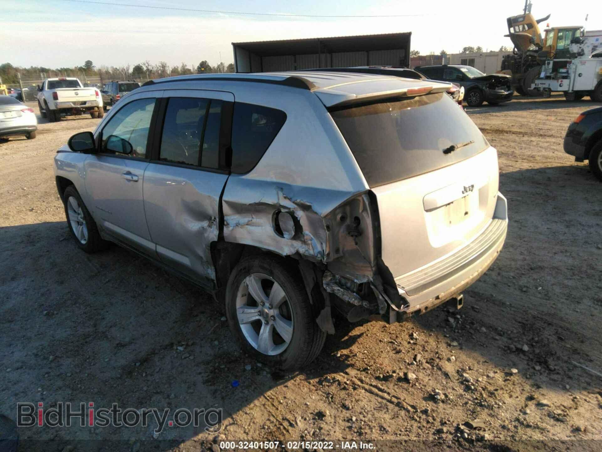 2011 JEEP COMPASS - VIN: 1J4NT1FB0BD170621 - Фото 3